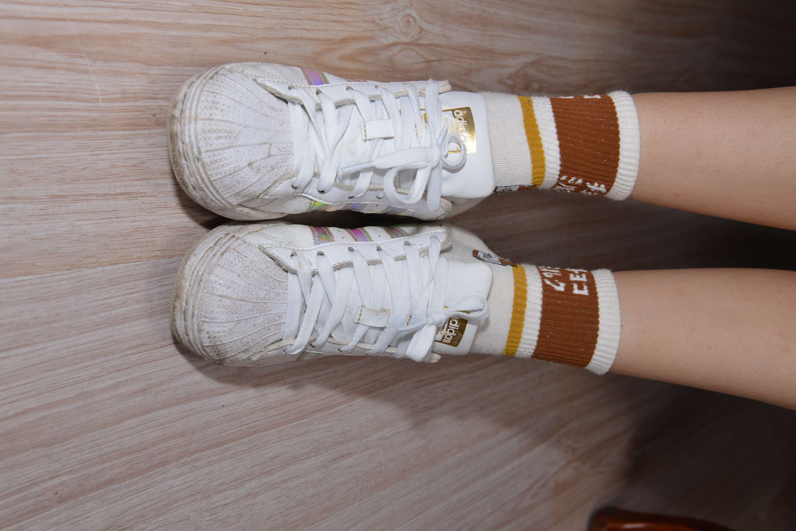 《小女生冰凌性感的36码小脚丫》作品图