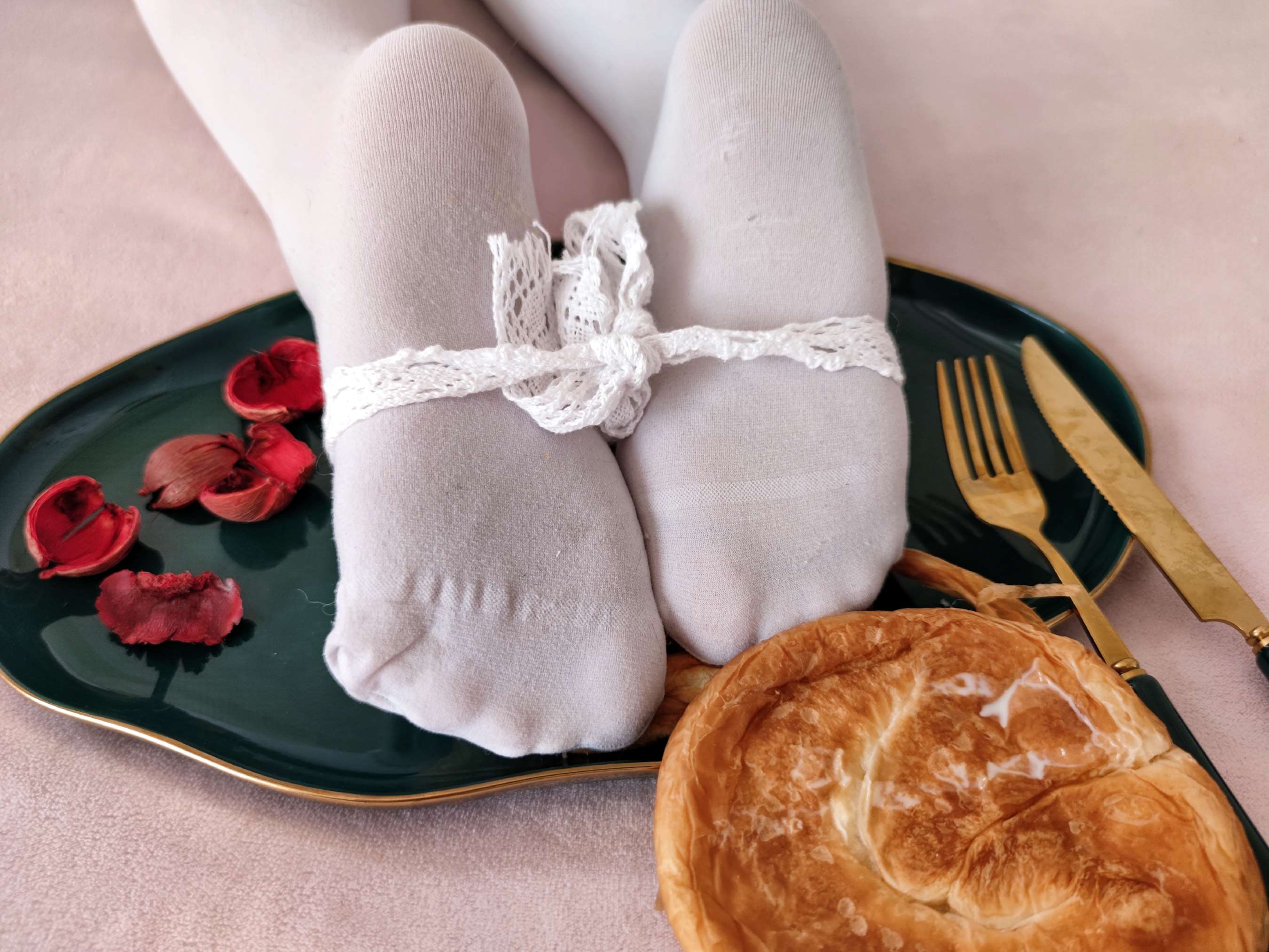 《小姐姐地瓜西餐》作品图