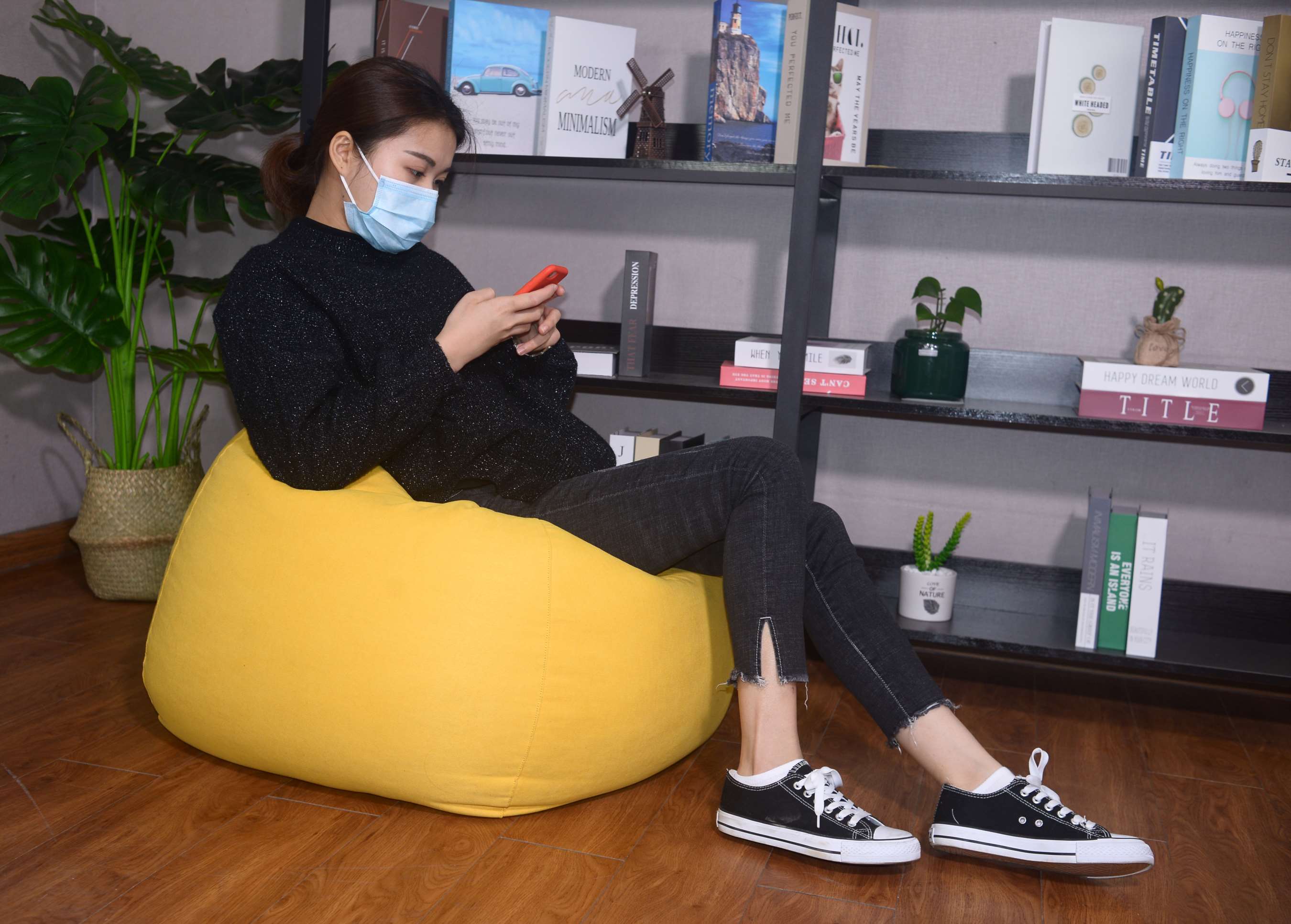 《阿雅 落日弥漫的橘》作品图