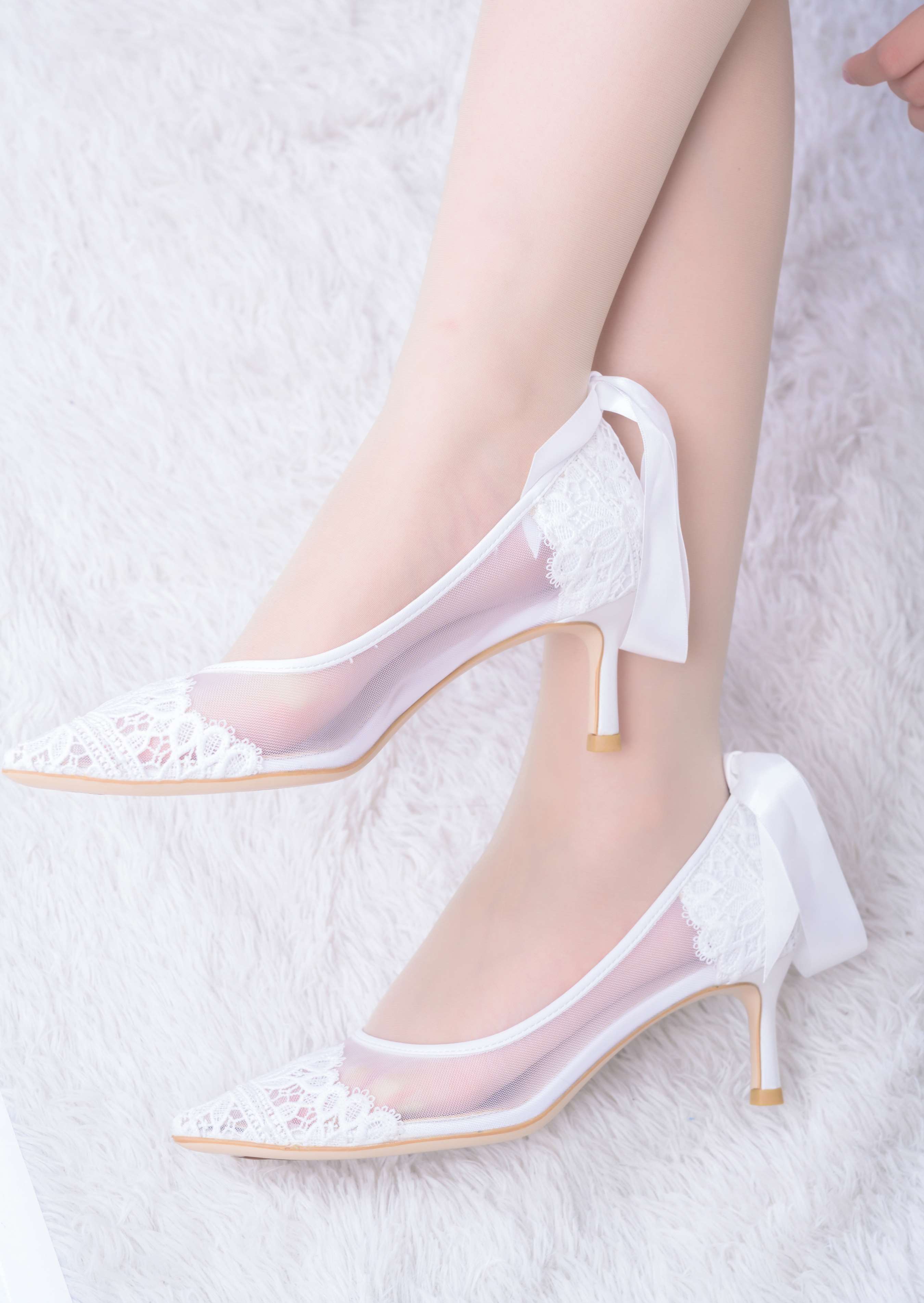 《可儿的肉色丝袜》作品图