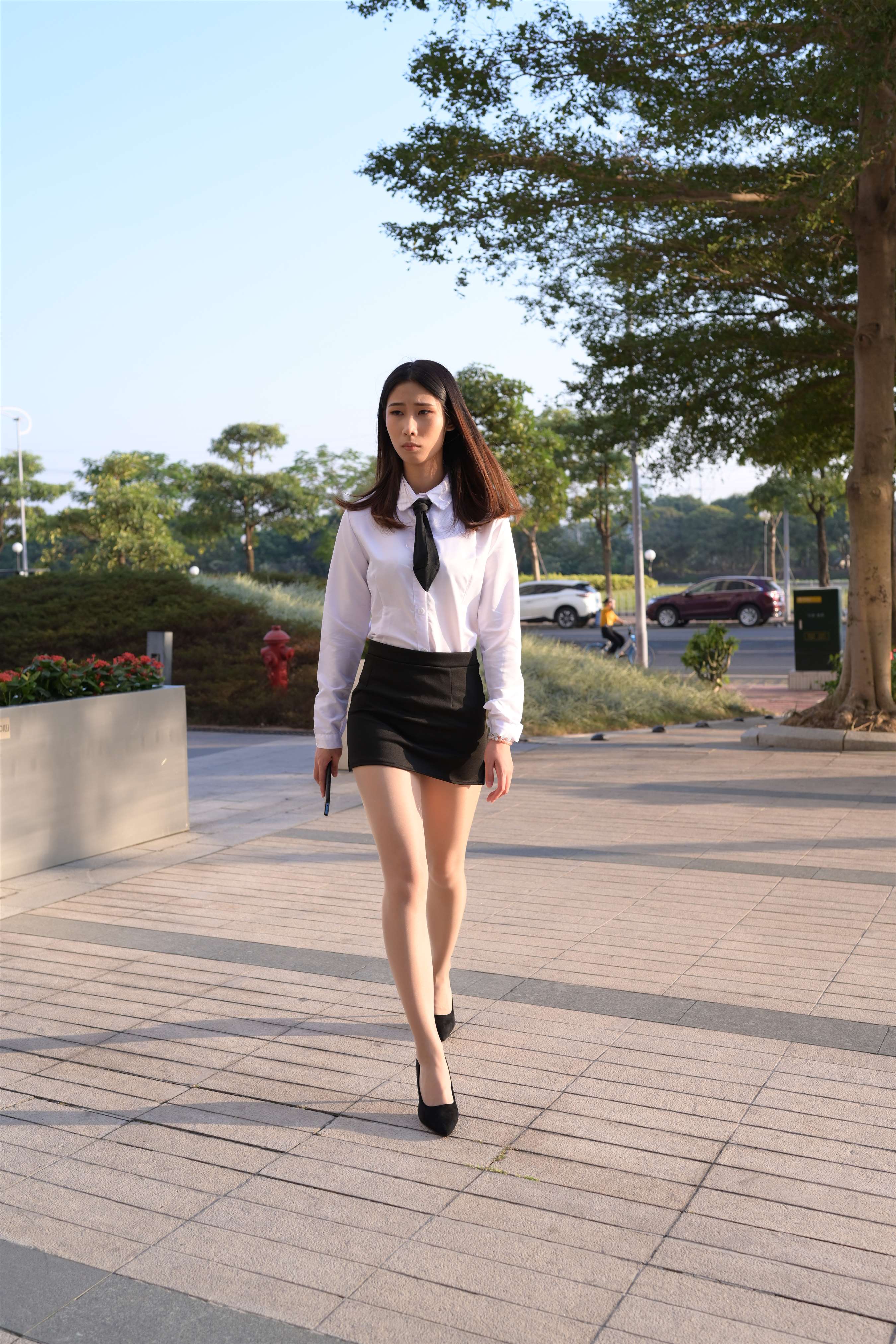 《职业装の高跟丝足【套图+视频13个】》作品图