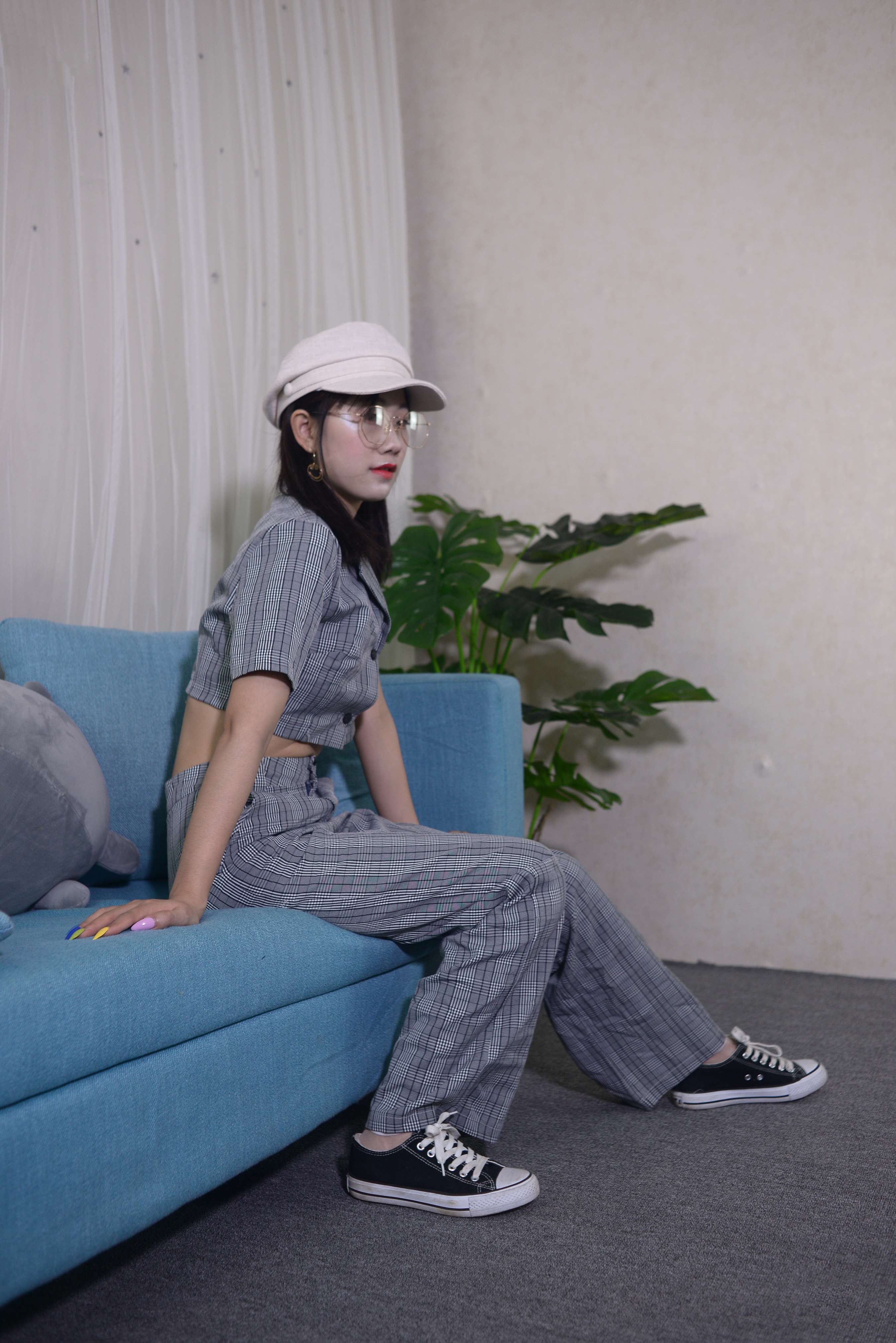 《小蓓小姐姐–梦见另一个夏夜》作品图