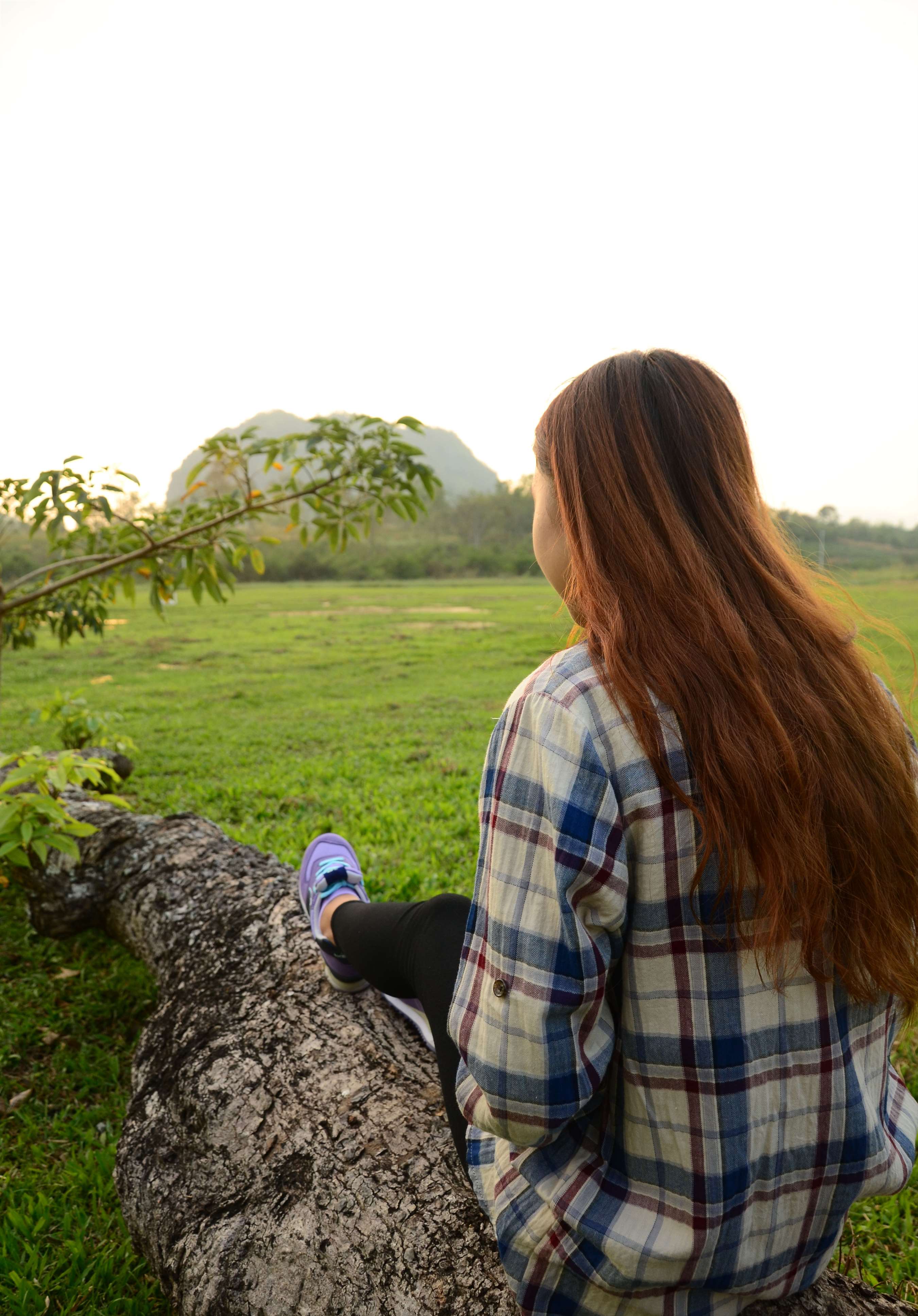 《新百伦の紫色棉袜脚》作品图