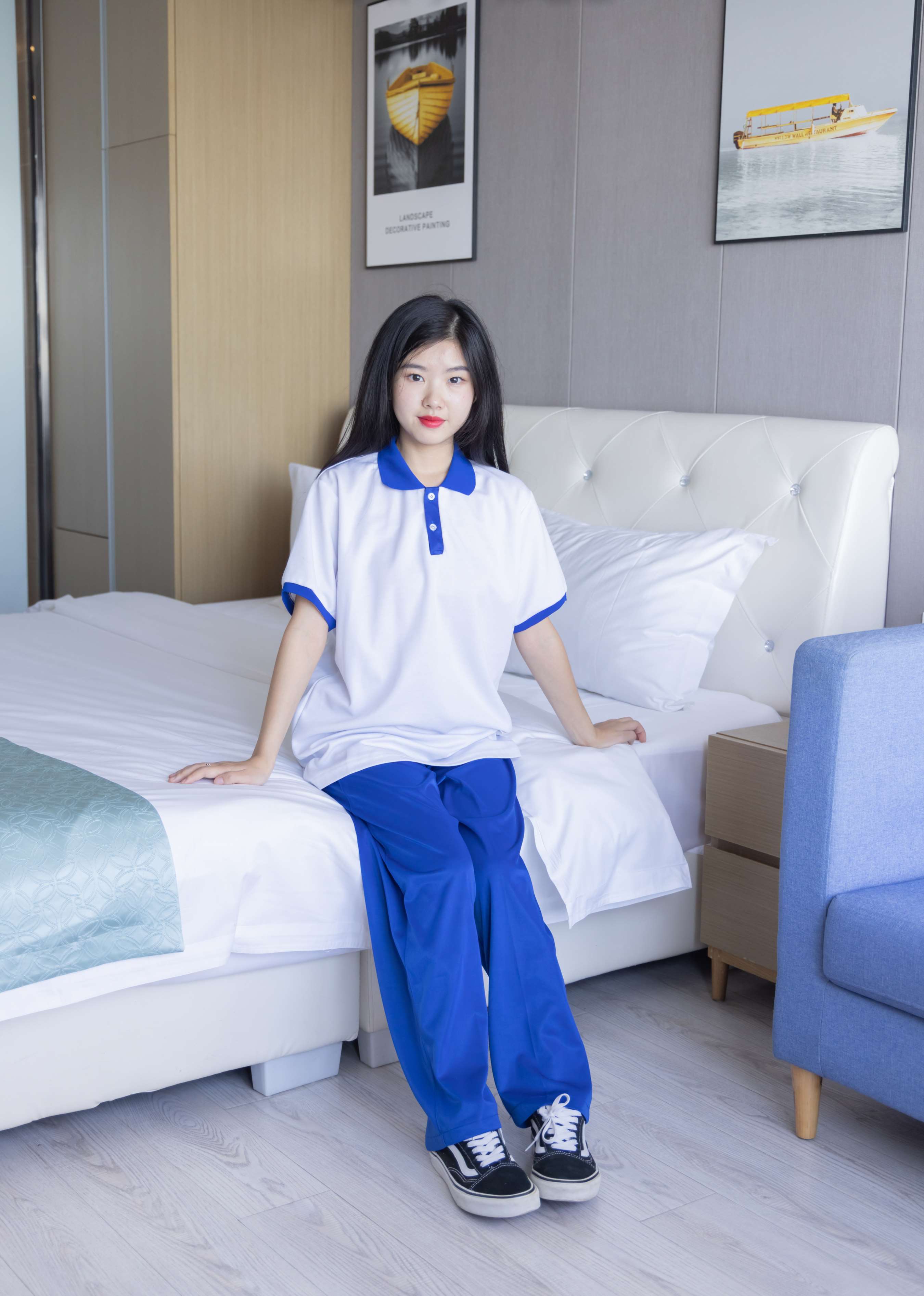 《师妹小奶熊校服の白棉袜脚》作品图