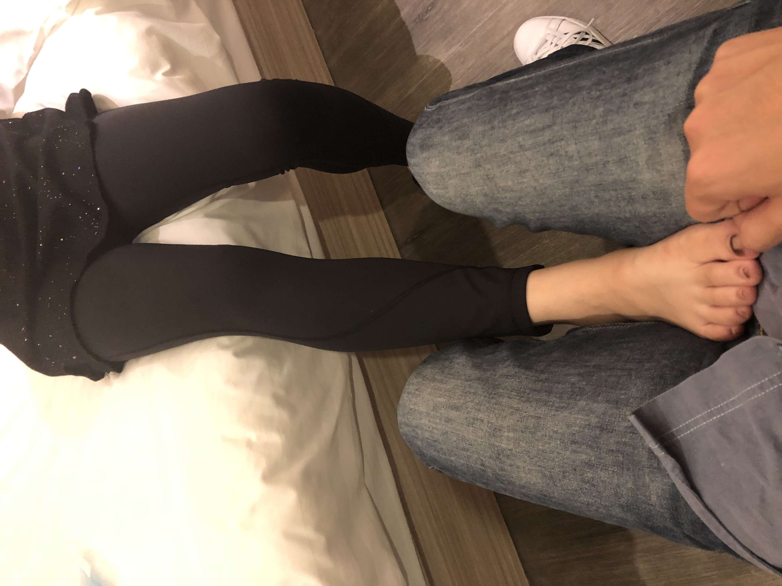 《约大四播音系女主持》作品图