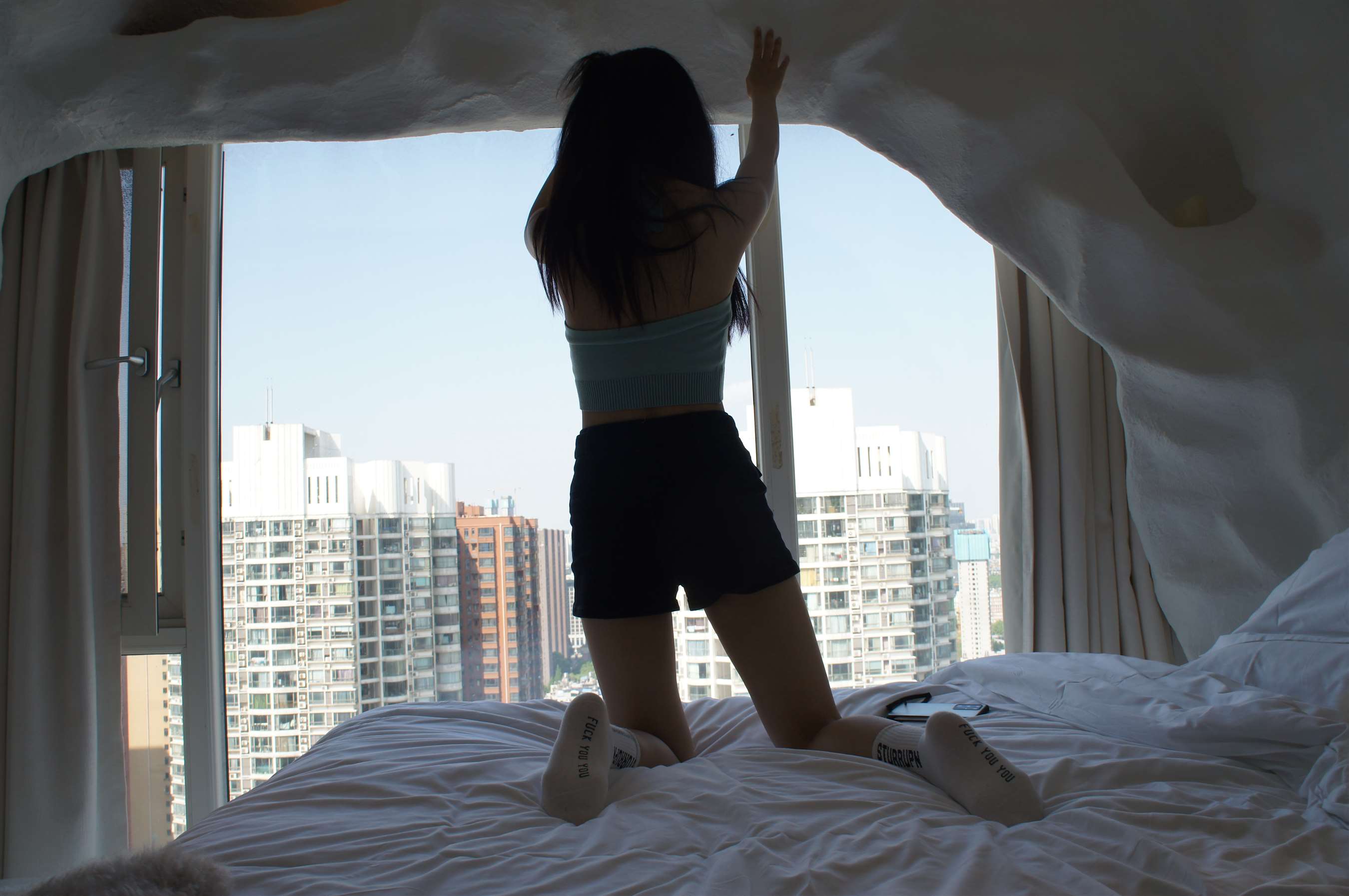 《少女的棉袜の裸足第一篇》作品图