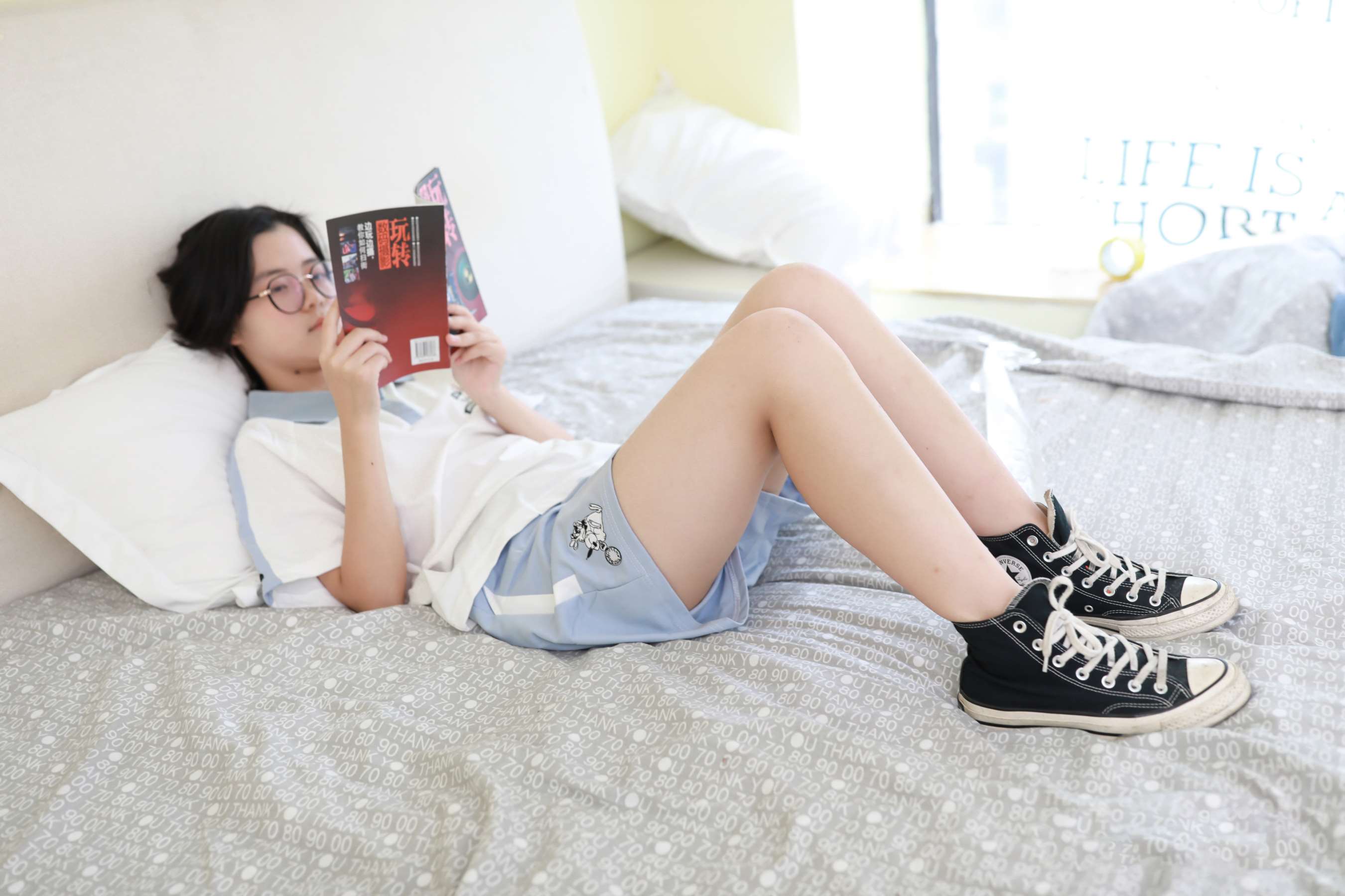 《夏姗校服の棉袜》作品图