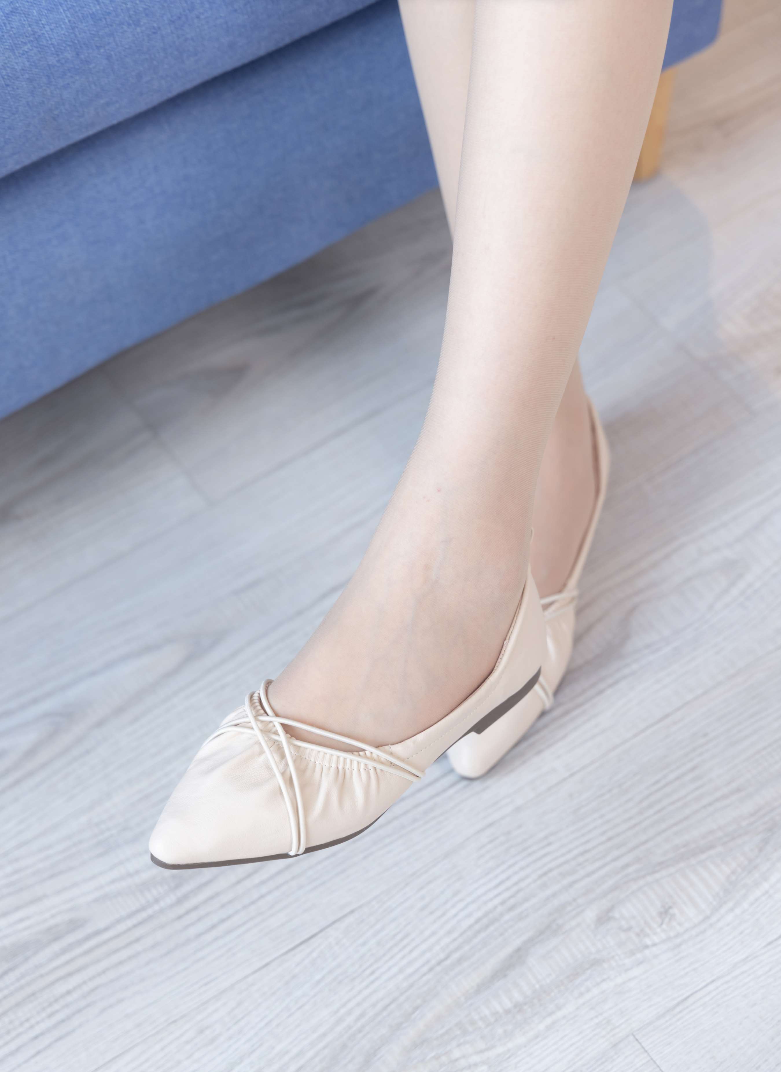 《小甜豆-平底鞋、肉丝》作品图