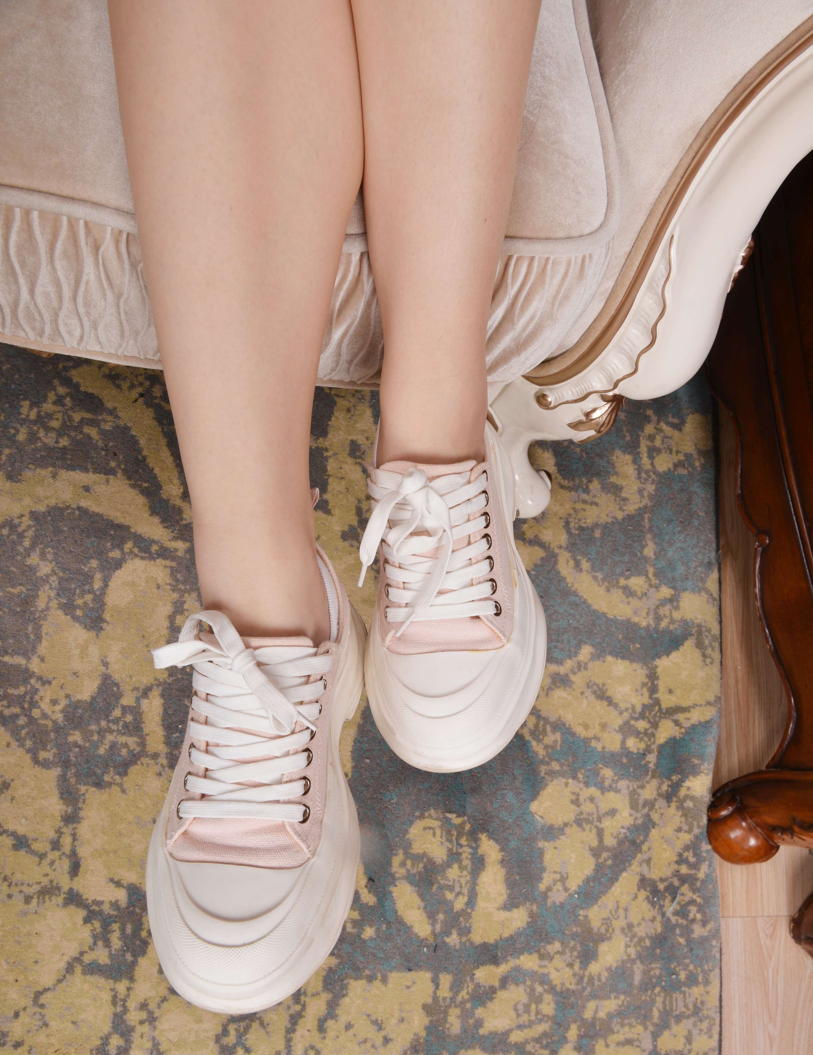 《胖璐的性感灵活的小脚丫》作品图