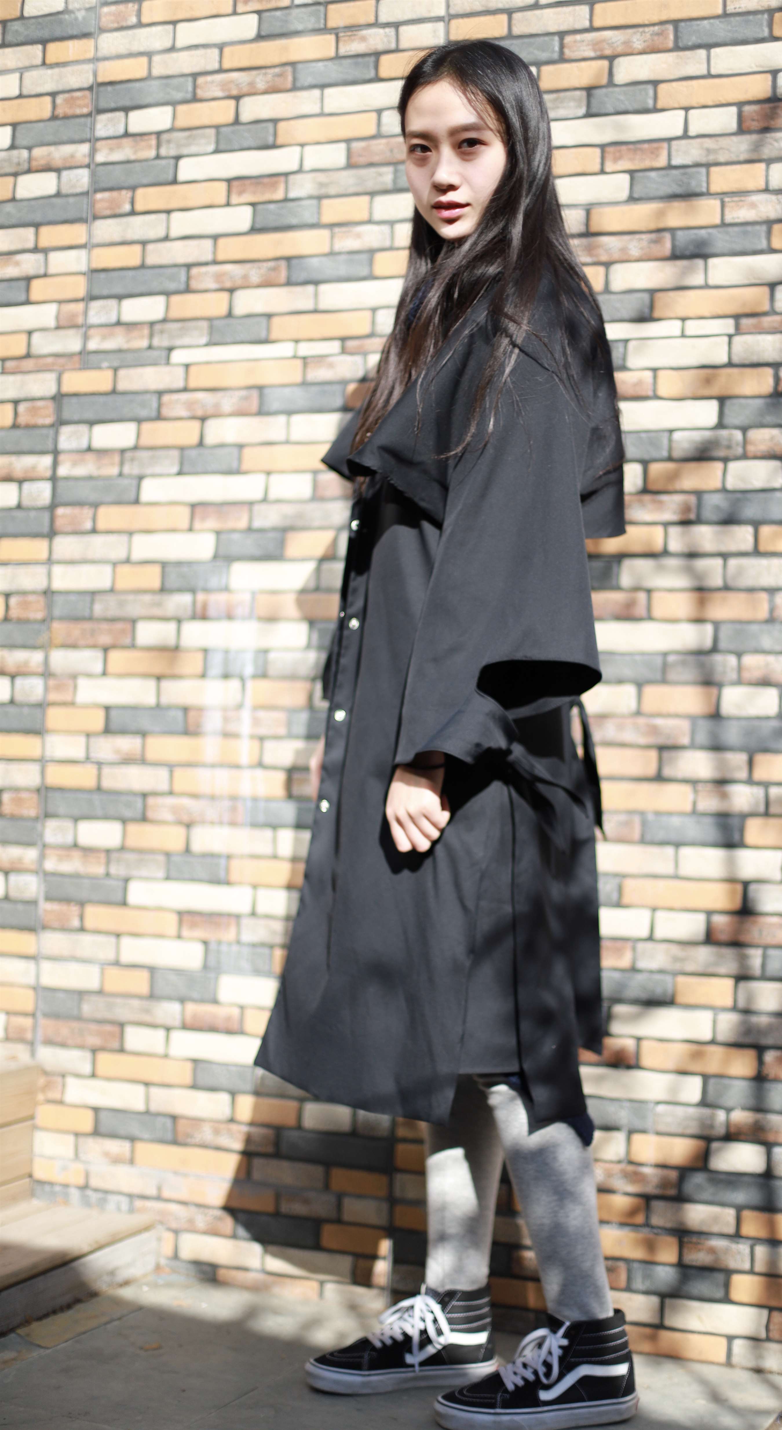 《布鞋の两套袜子脚丫》作品图