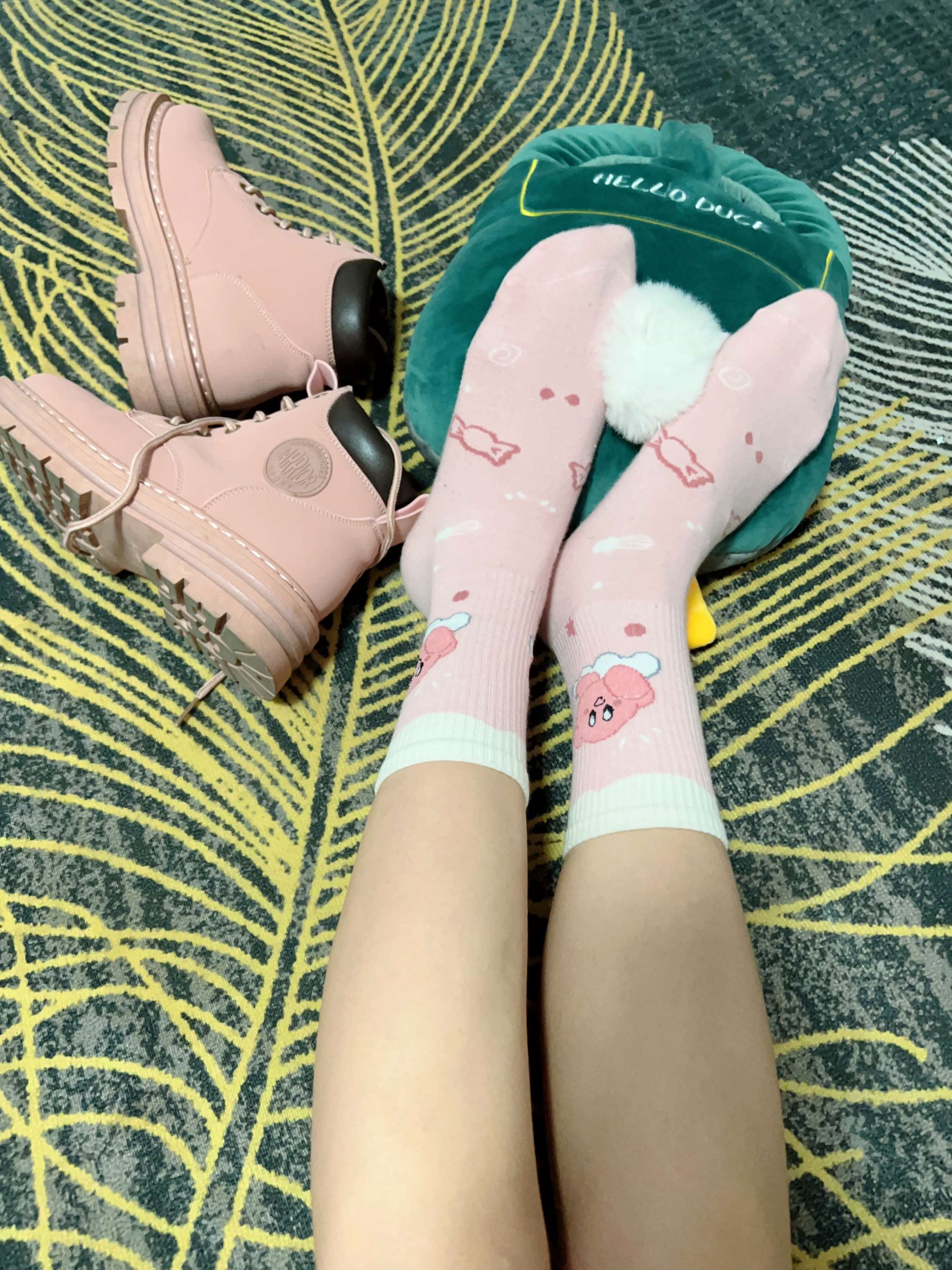 《小姐姐棉袜整合》作品图