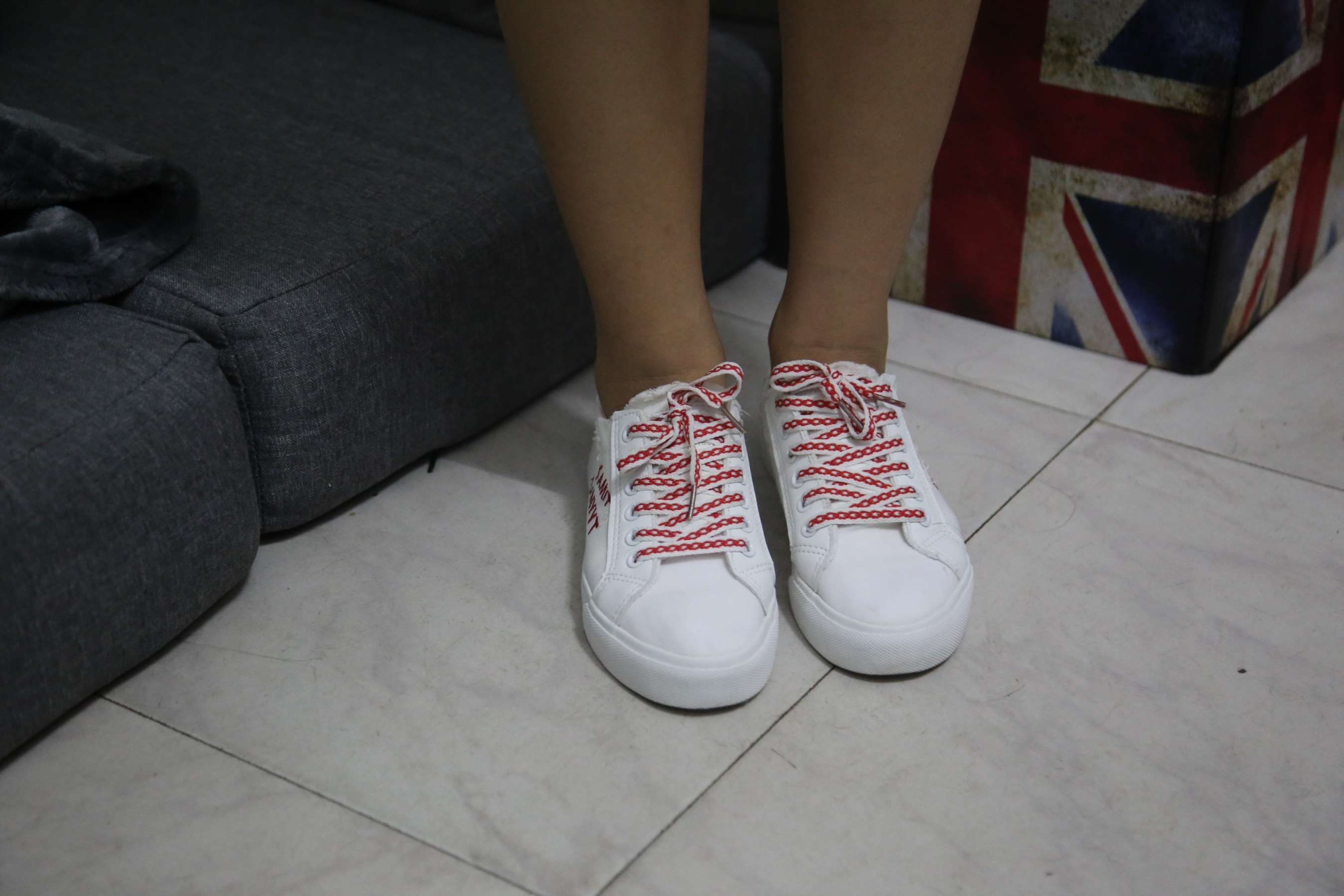 《小姐姐棉袜の船袜脚丫》作品图