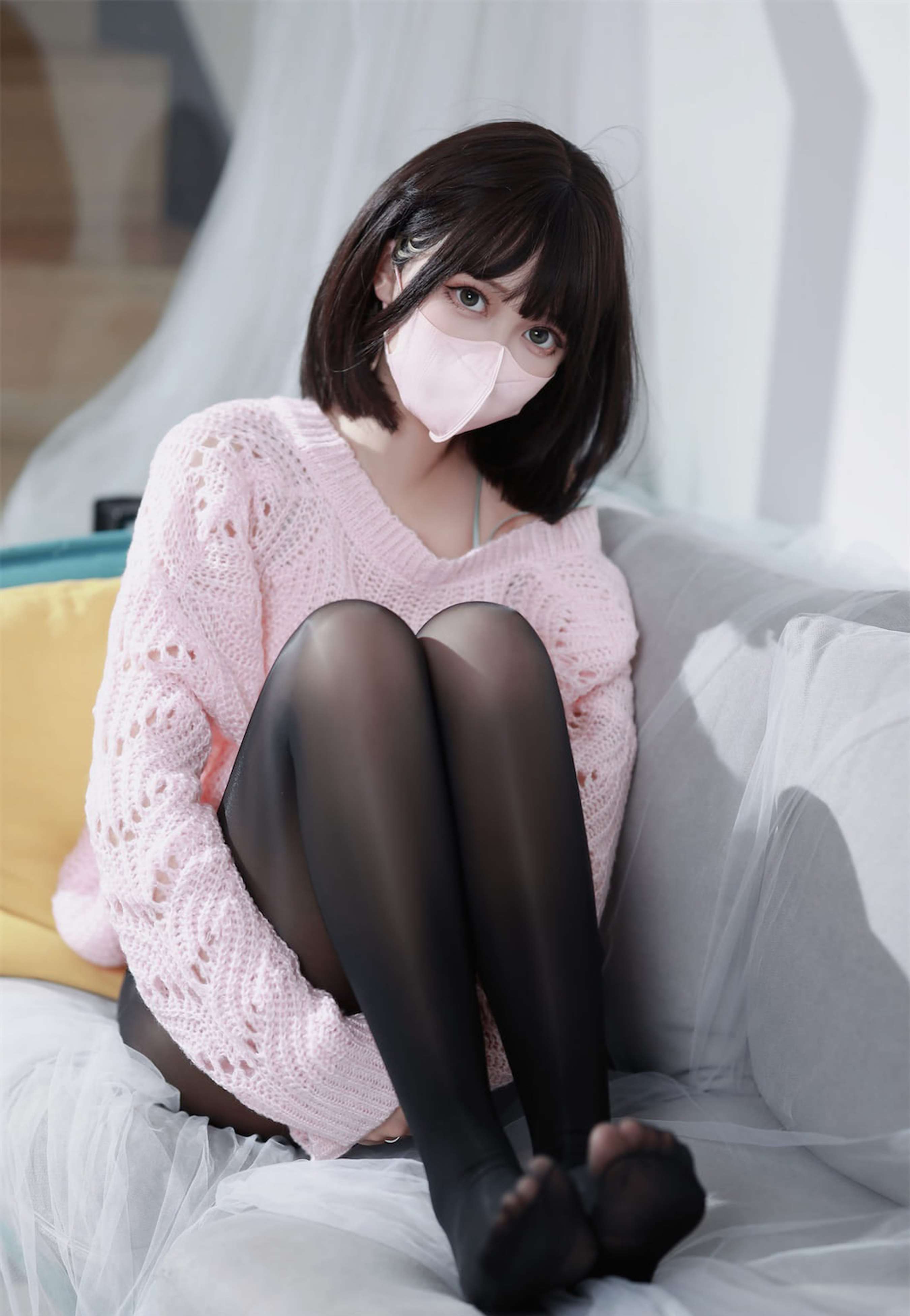 《升玖老师毛衣の黑丝脚丫》作品图