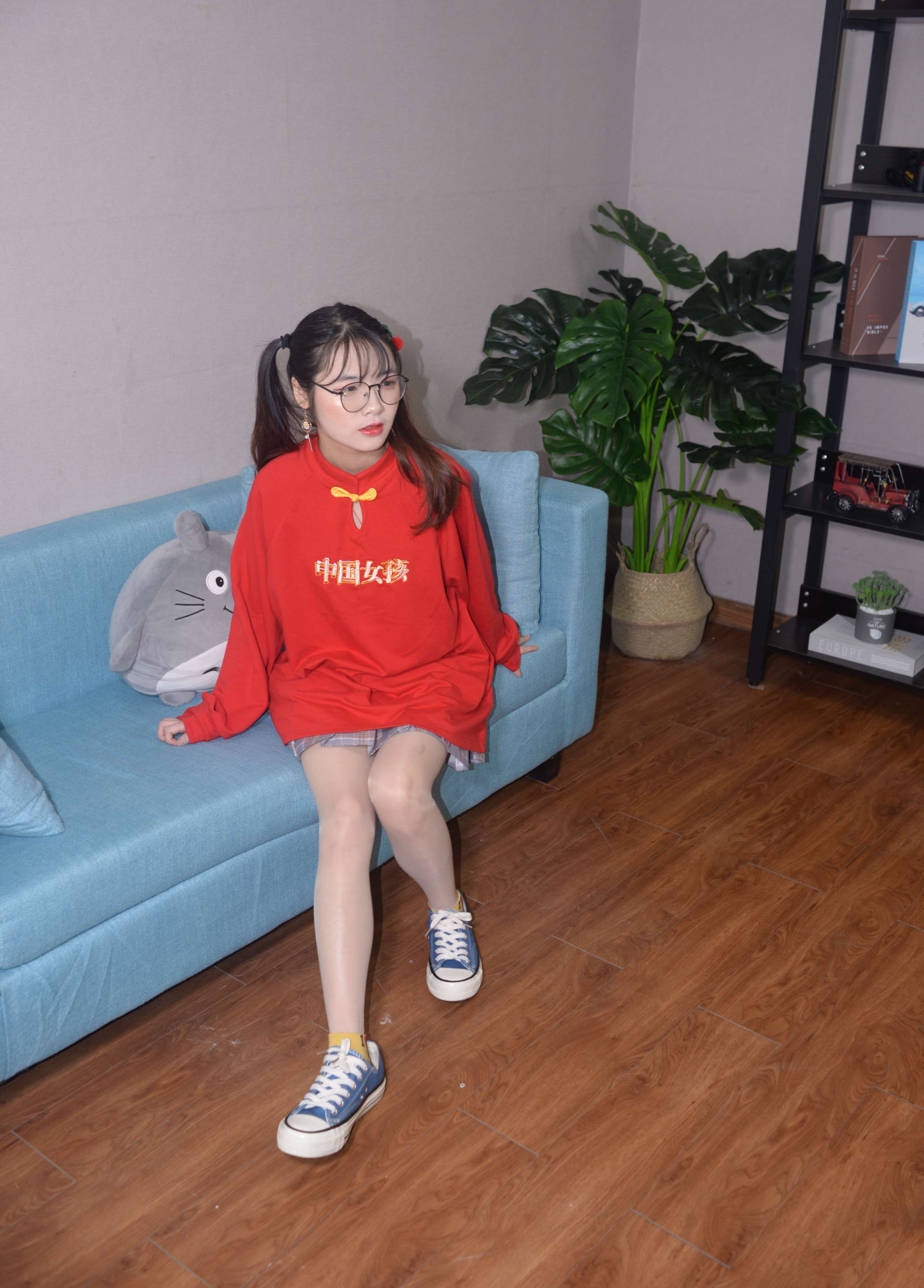 《优米小姐姐 花开如火》作品图