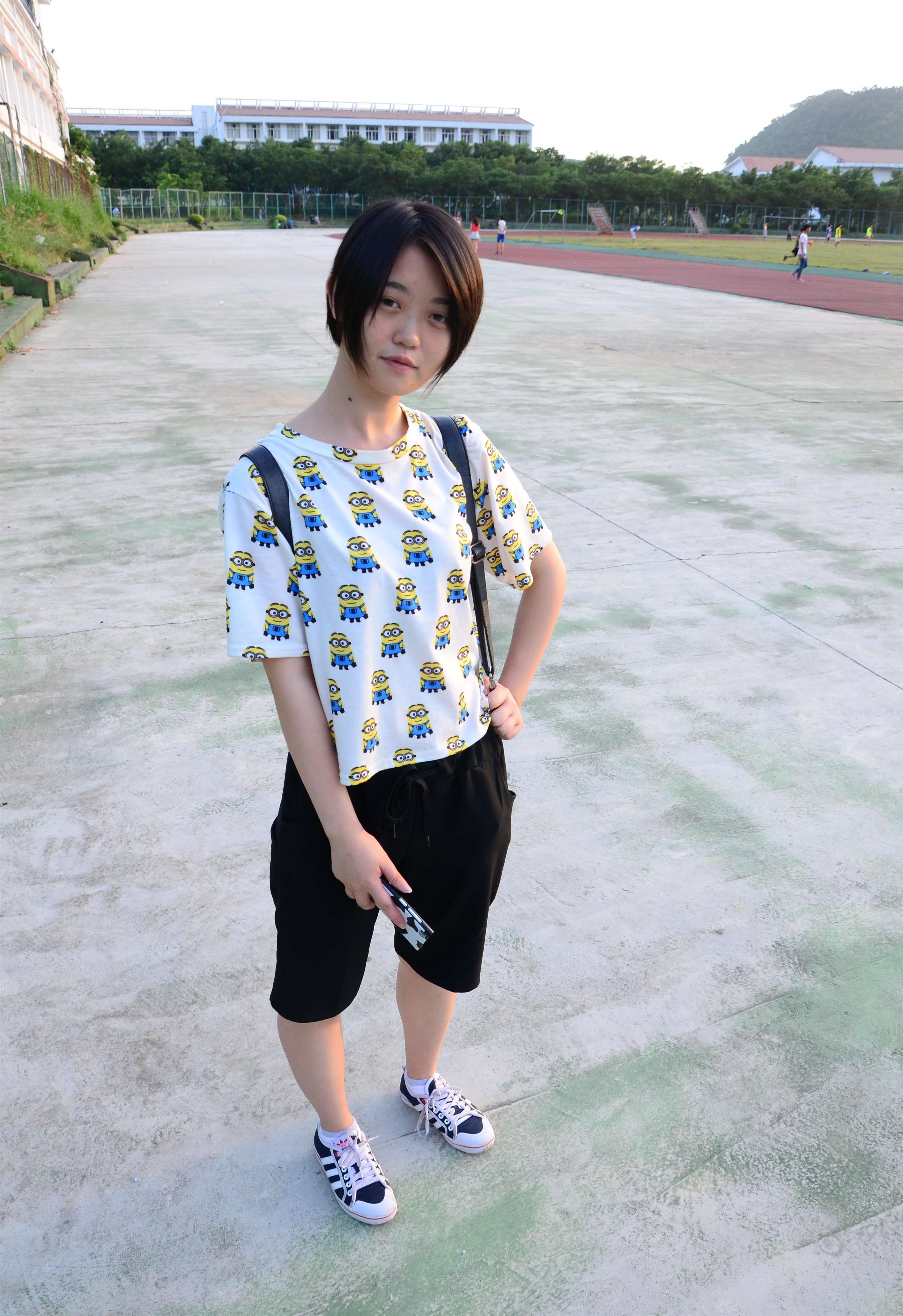 《小可爱的中裤の棉袜脚》作品图