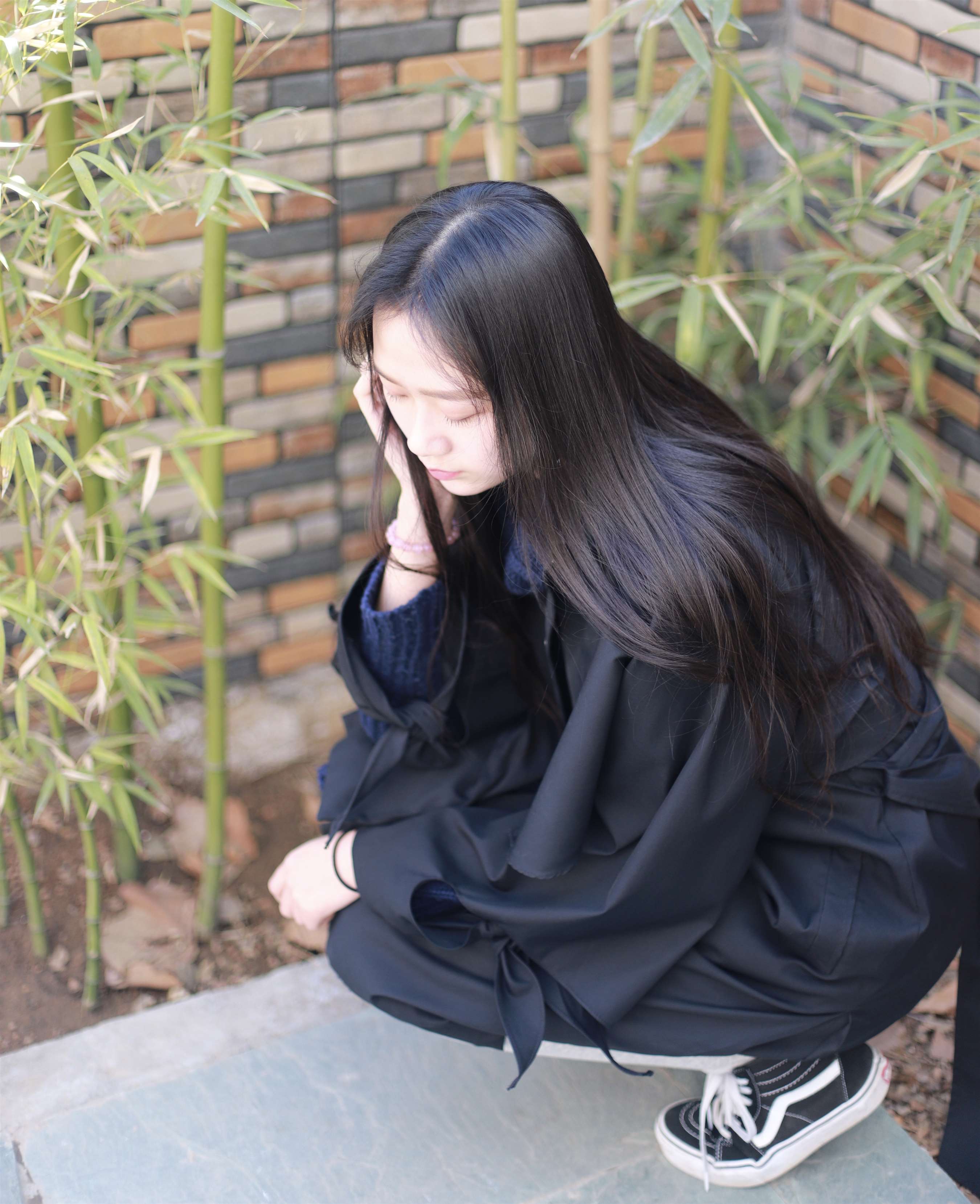 《布鞋の两套袜子脚丫》作品图