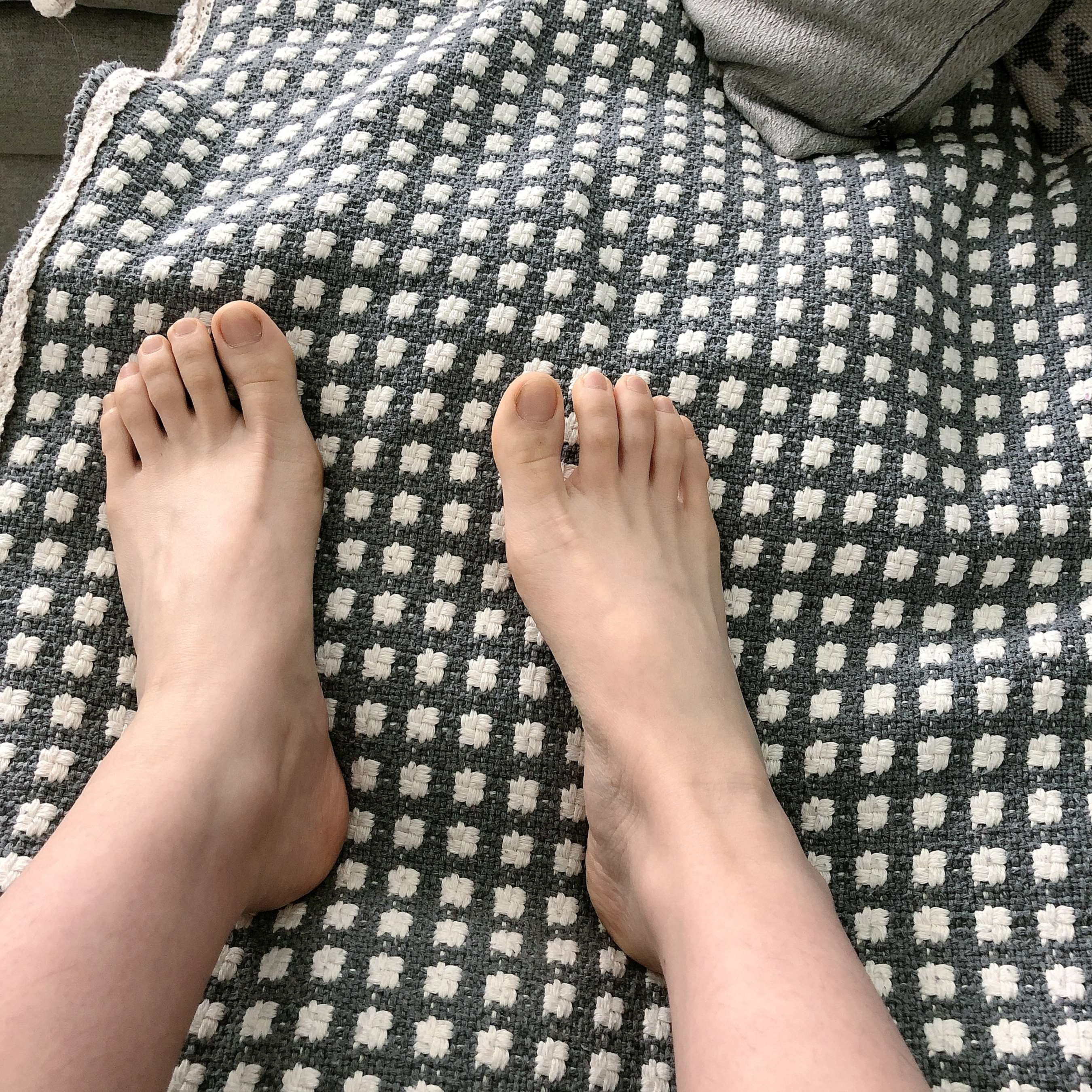 《少女JK制服の棉袜脚》作品图