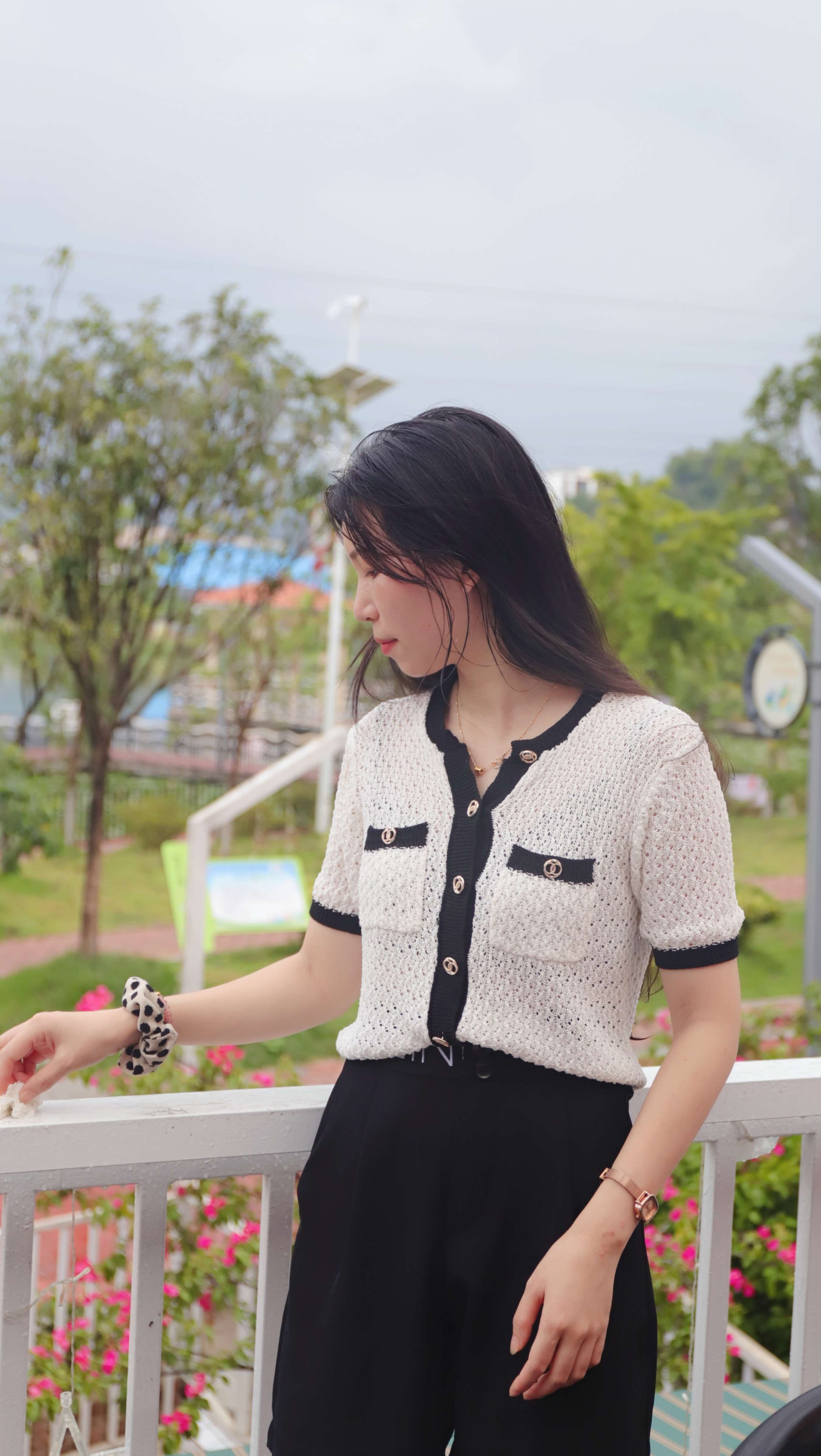 《晓晴的赤足》作品图