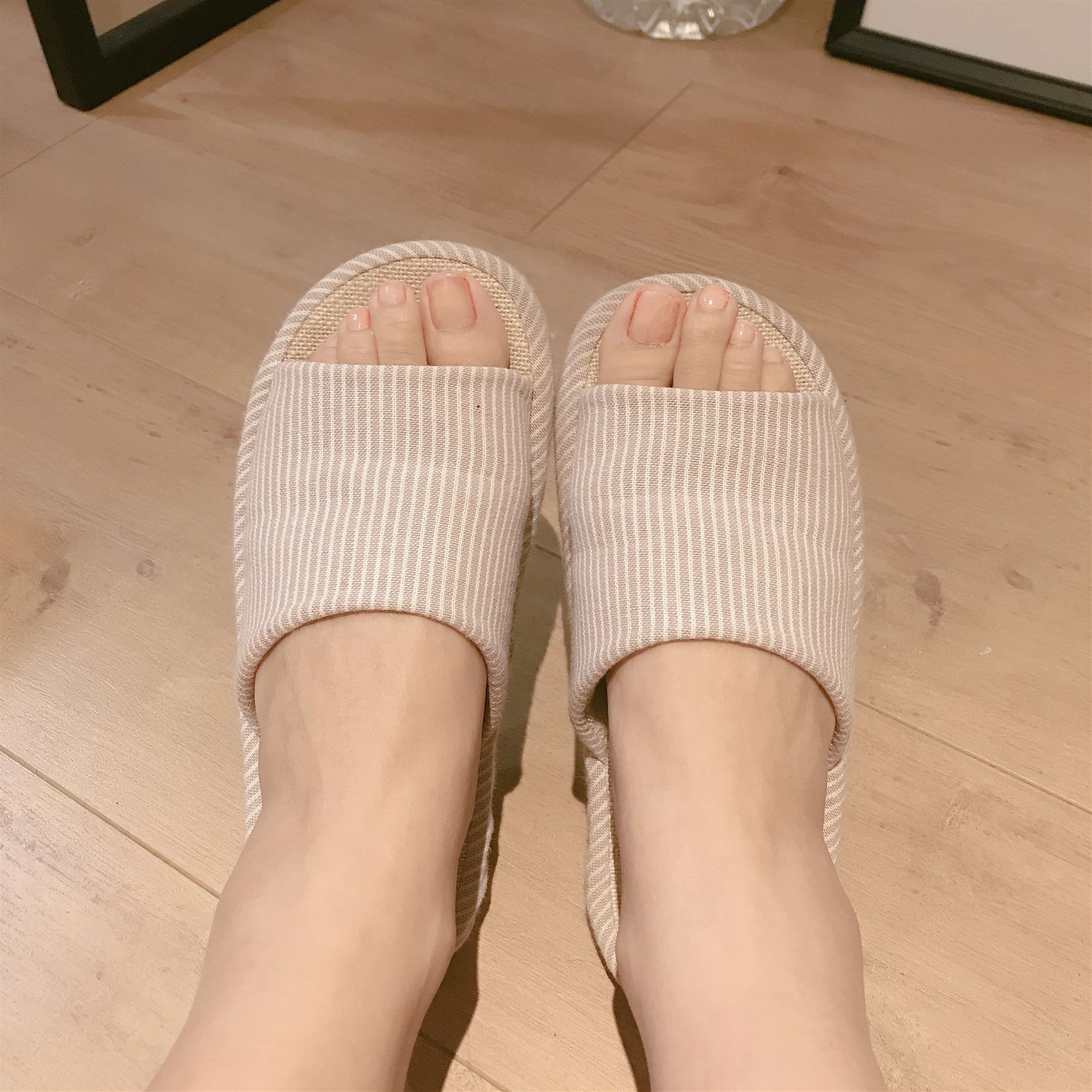 《牛奶洗脚》作品图