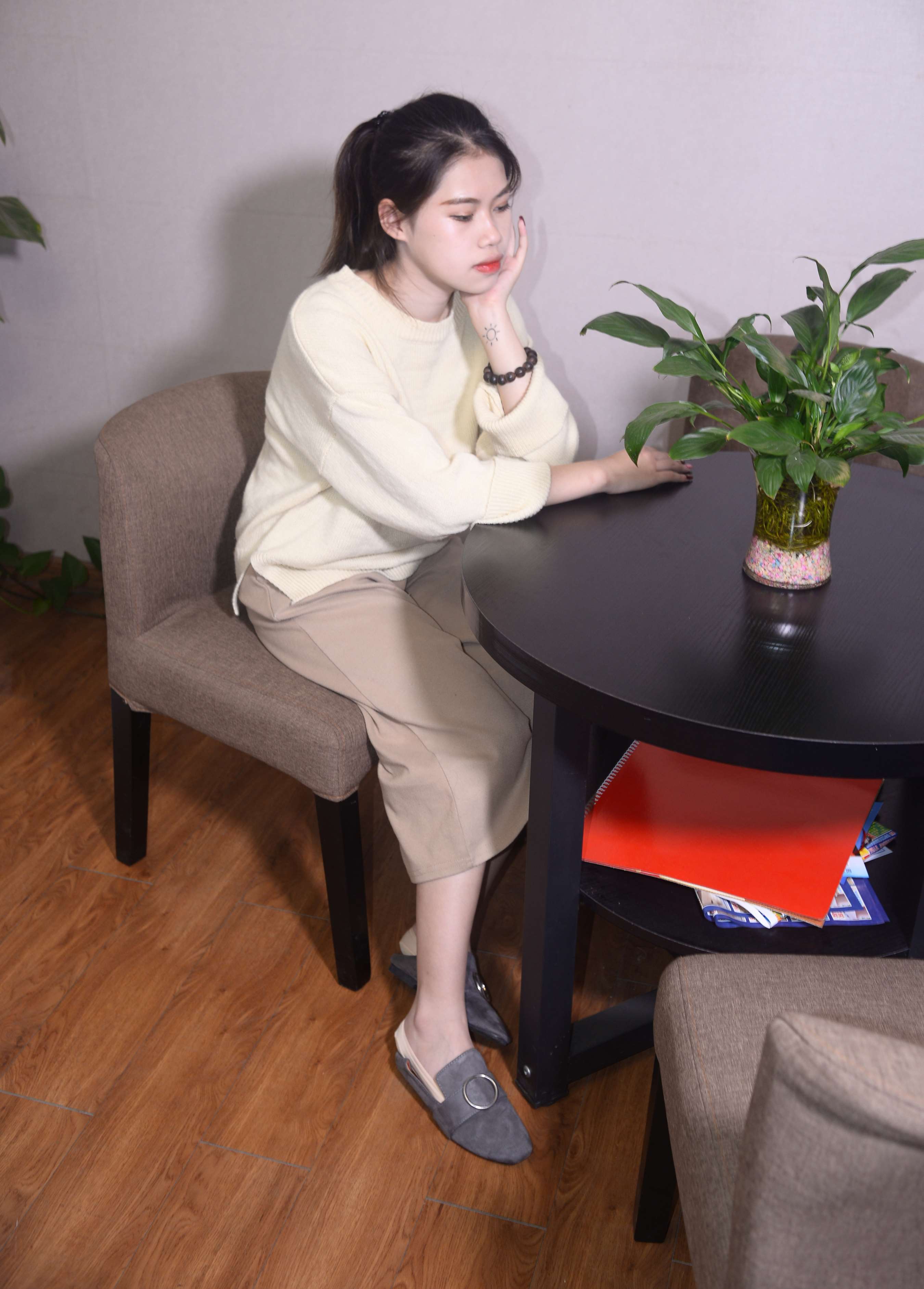 《苏瑶-夜暗方显万颗星》作品图