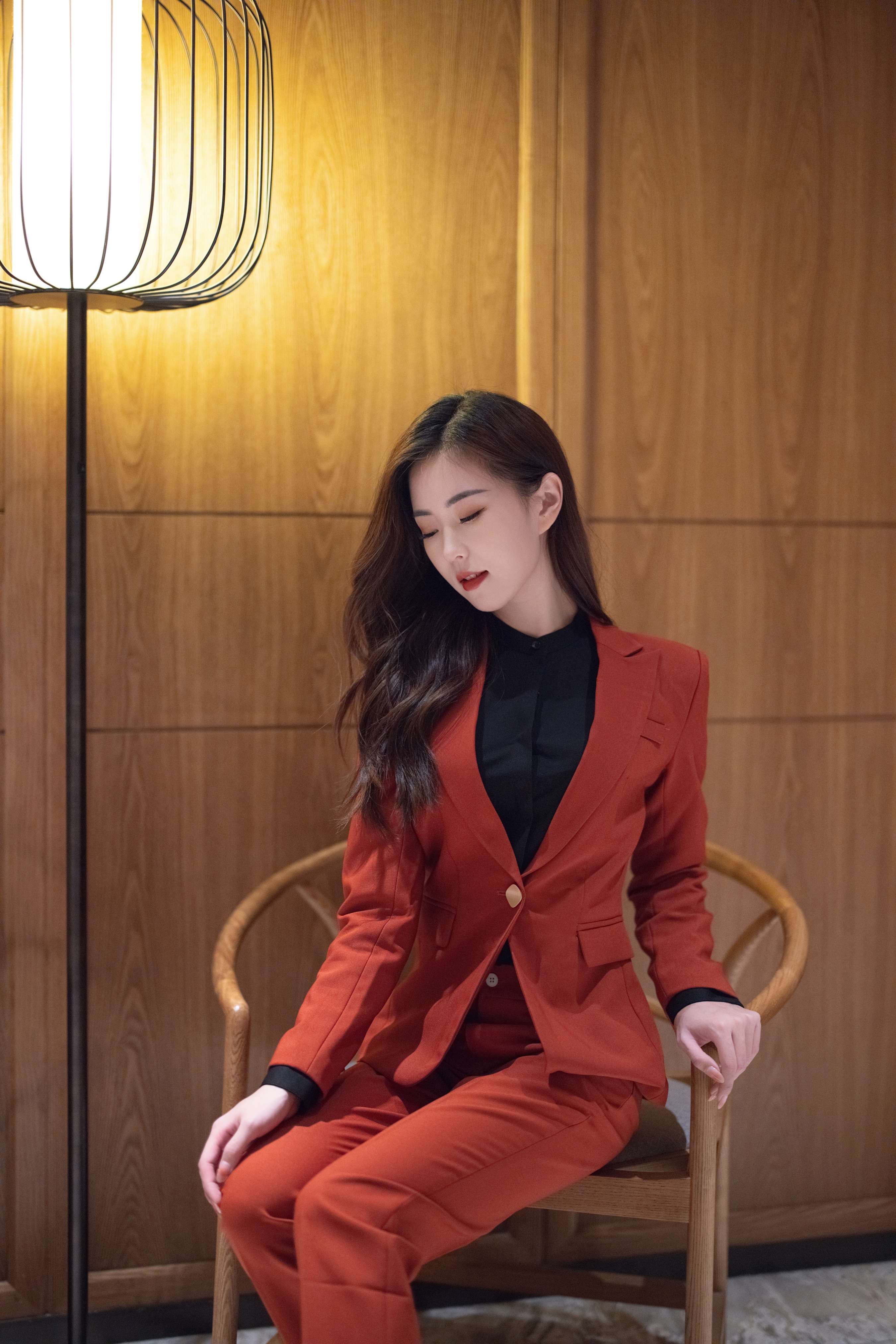 《小姐姐高跟肉丝脚丫》作品图