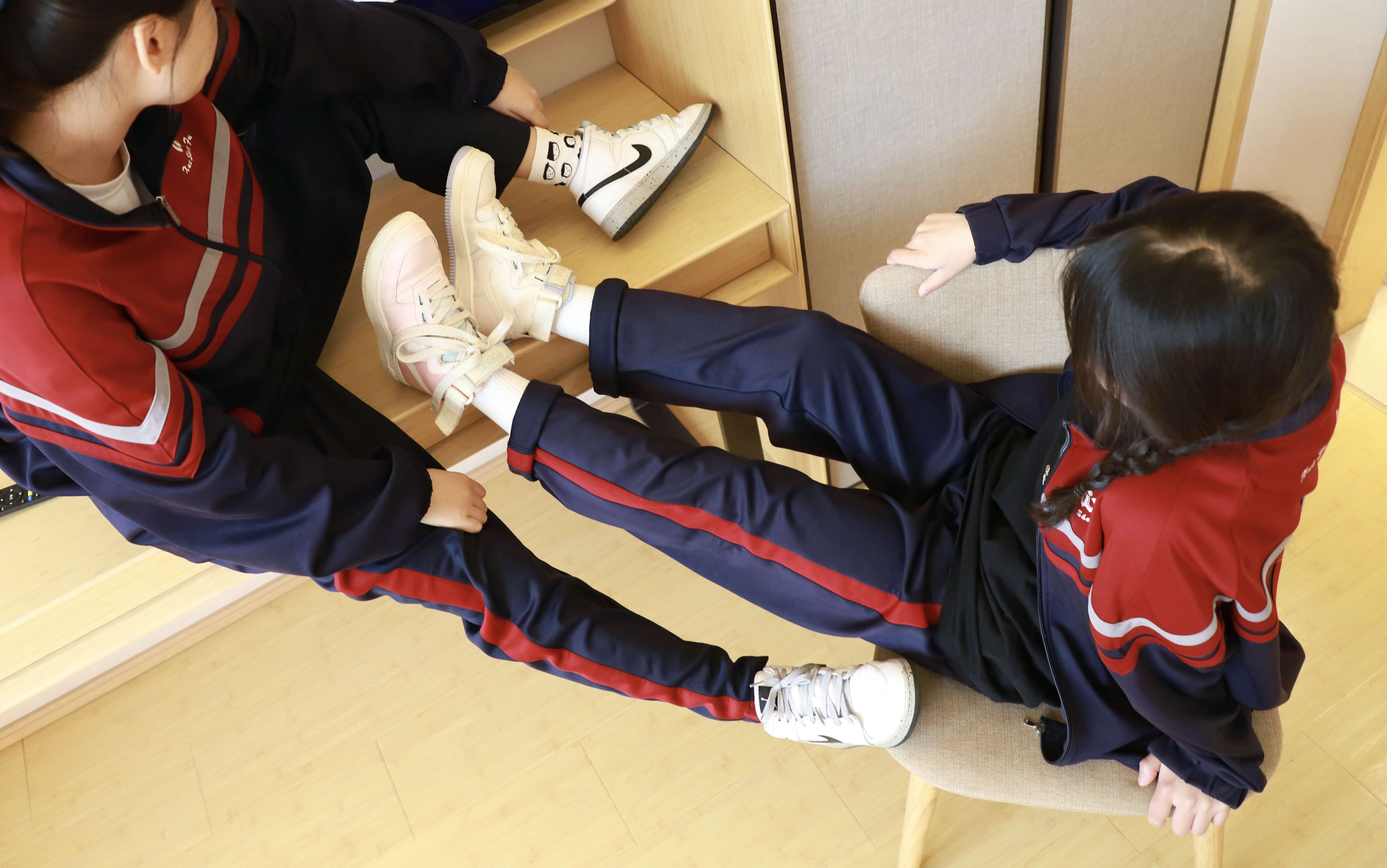 《学妹棉袜互jio》作品图