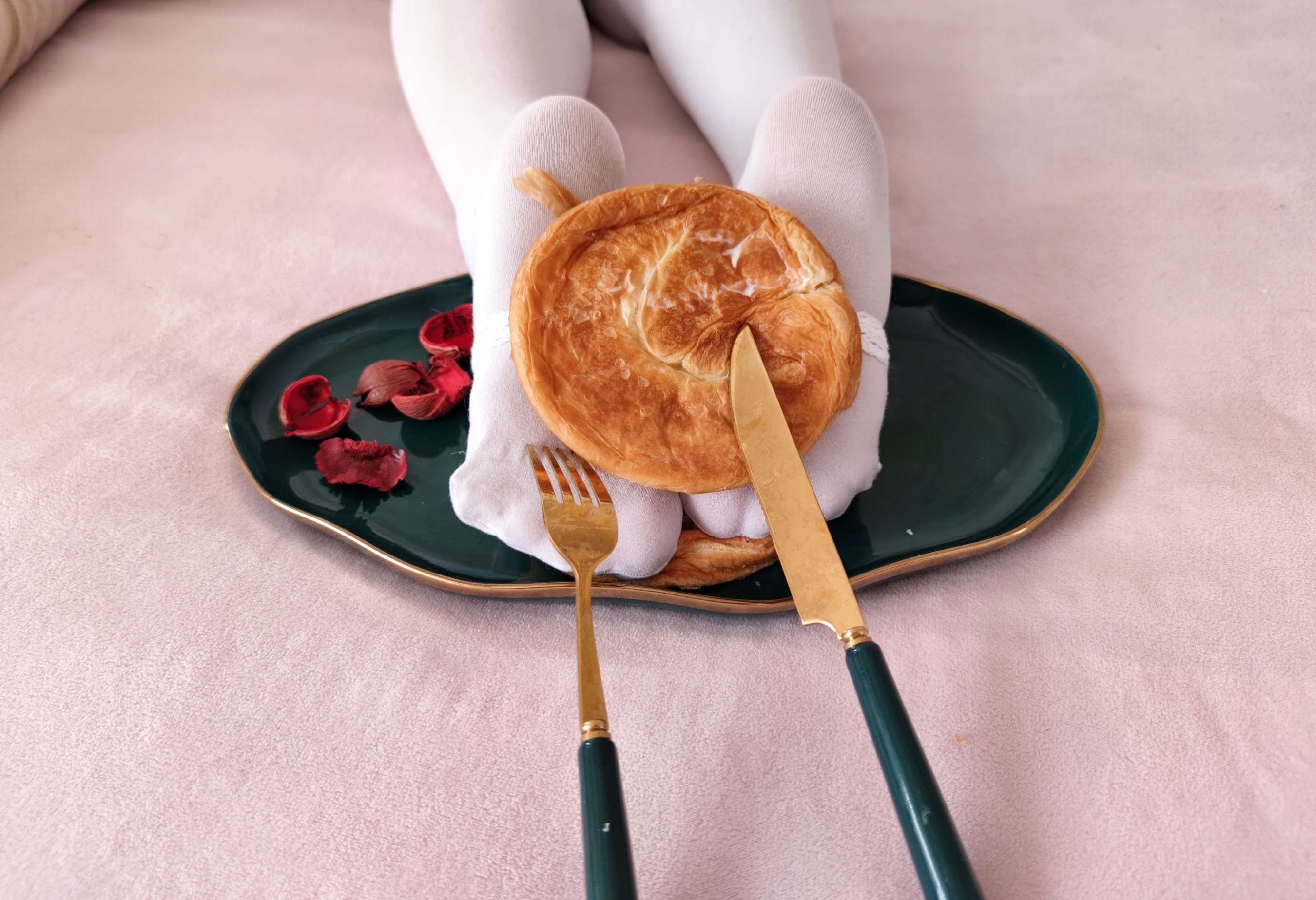 《小姐姐地瓜西餐》作品图