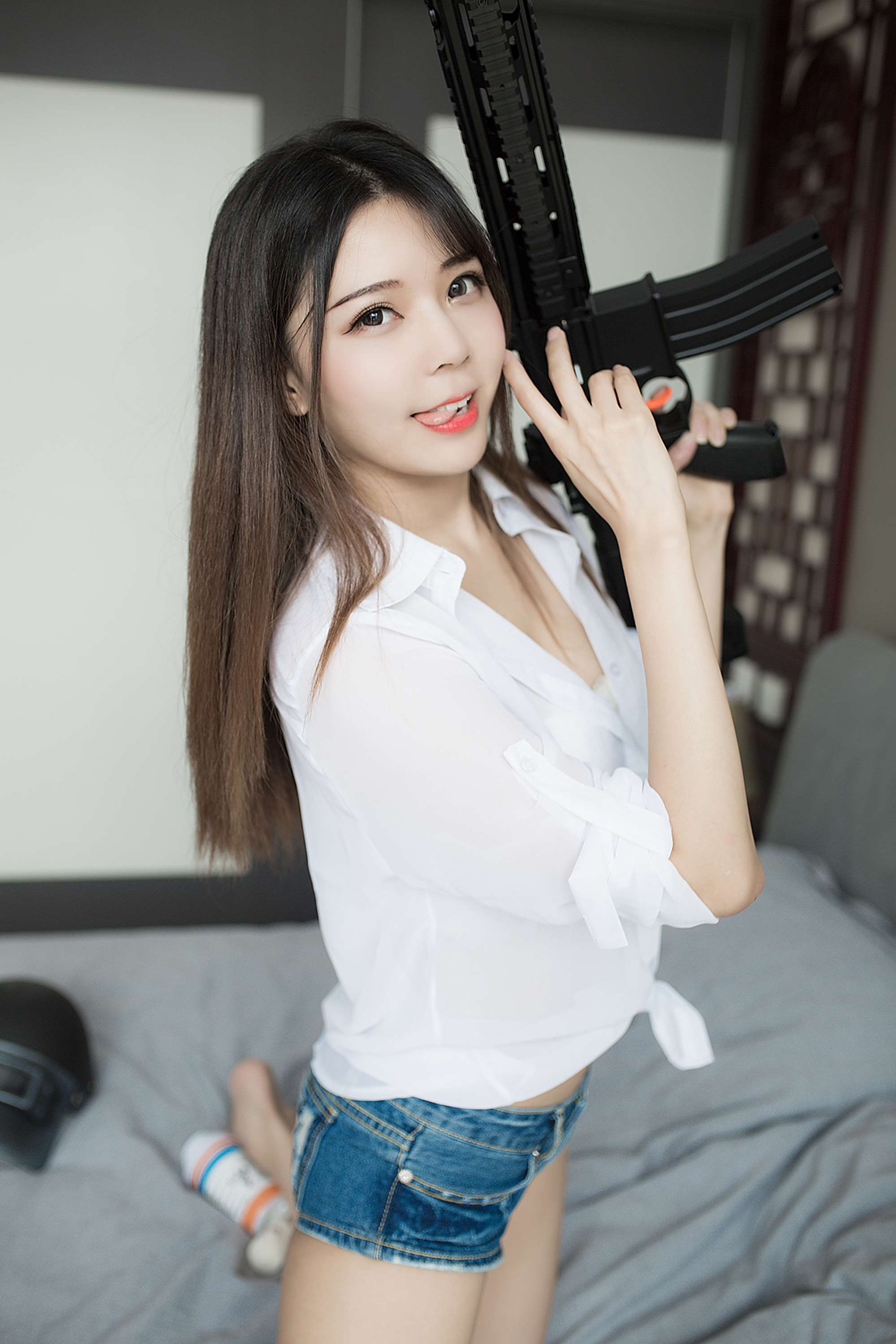 《CF风の高跟赤足》作品图