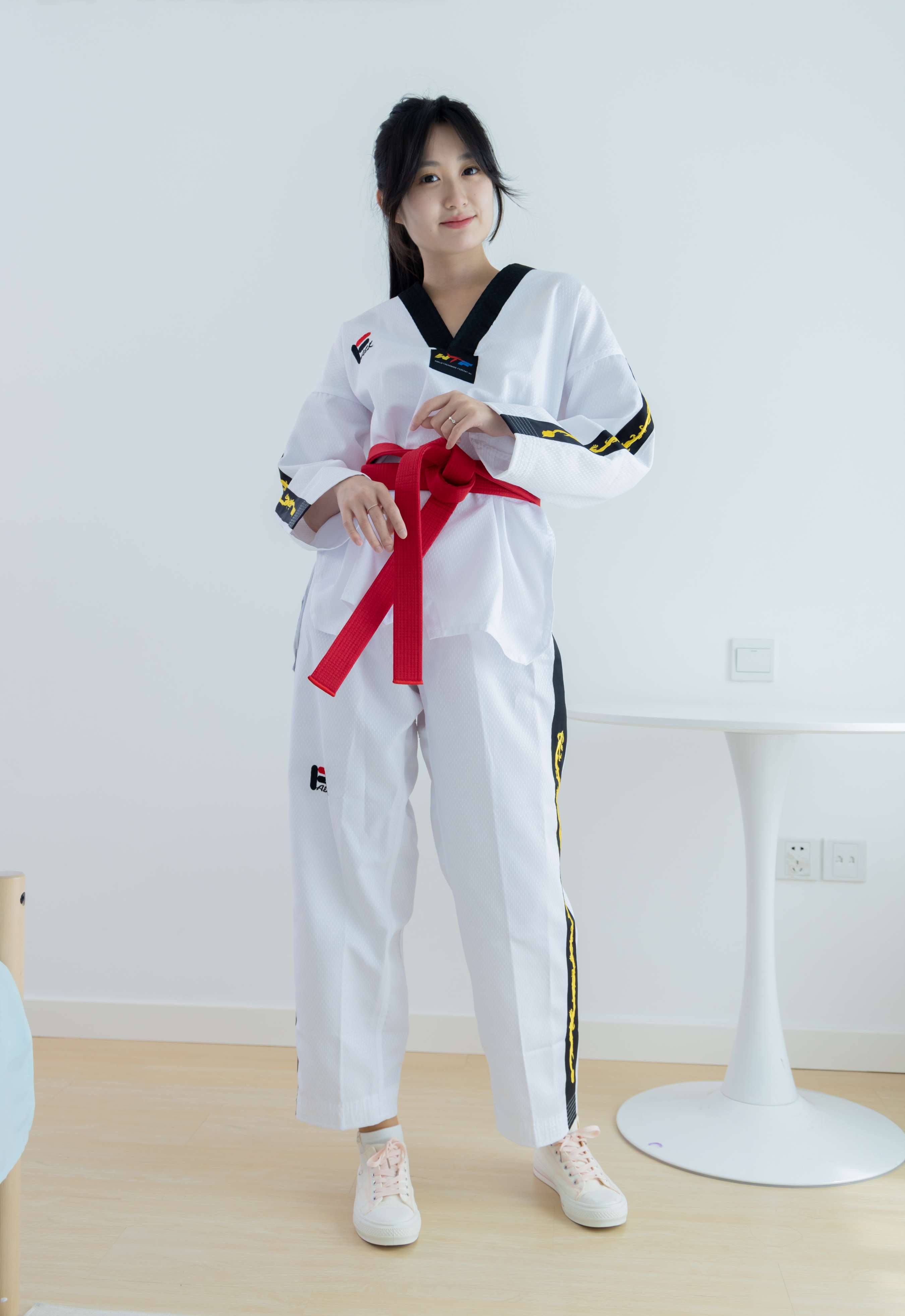 《小敏-爱的抛物线》作品图