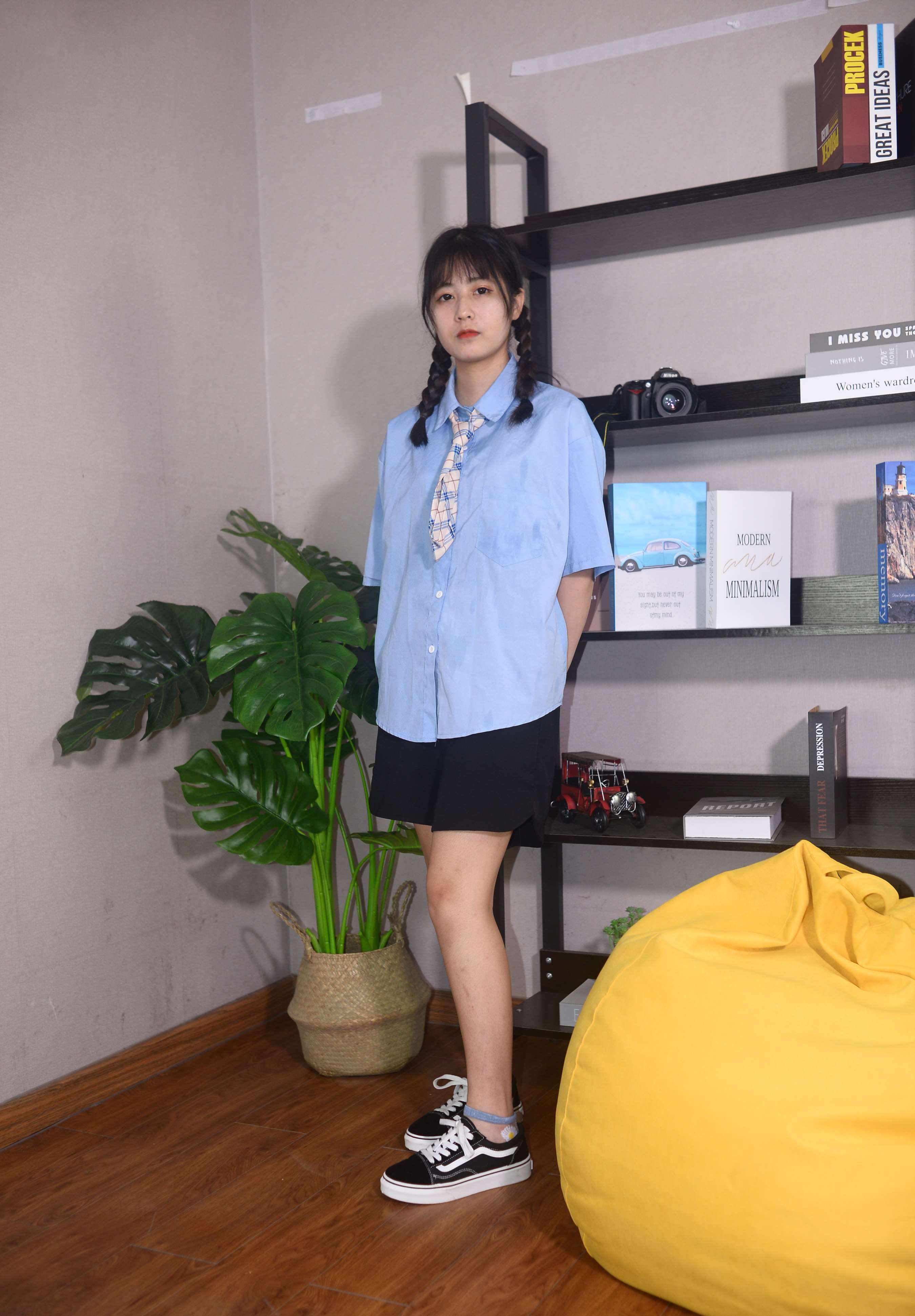 《孙怡学妹 星星是月亮一眨眼的温柔》作品图