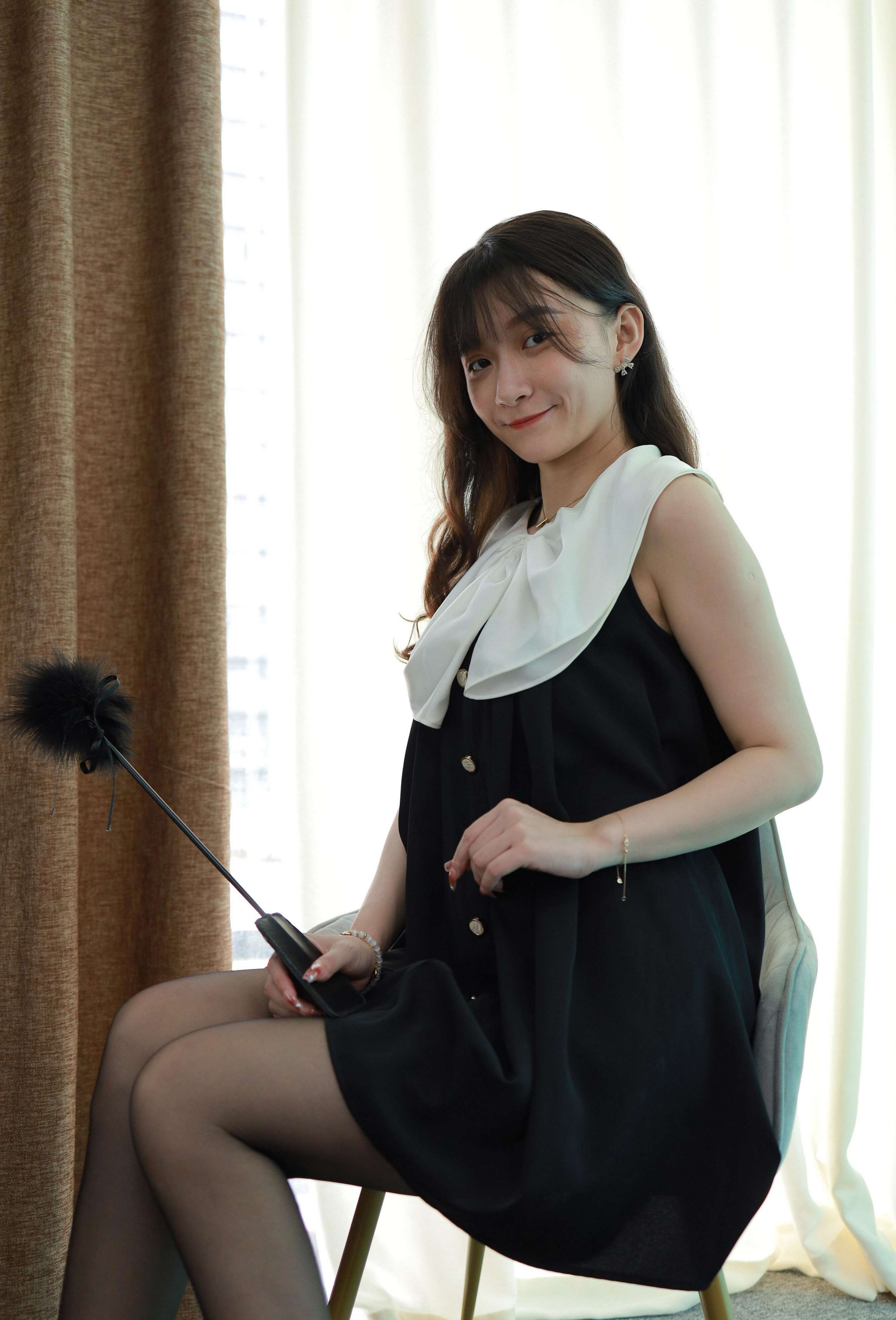 《秋秋 甜辣教主》作品图