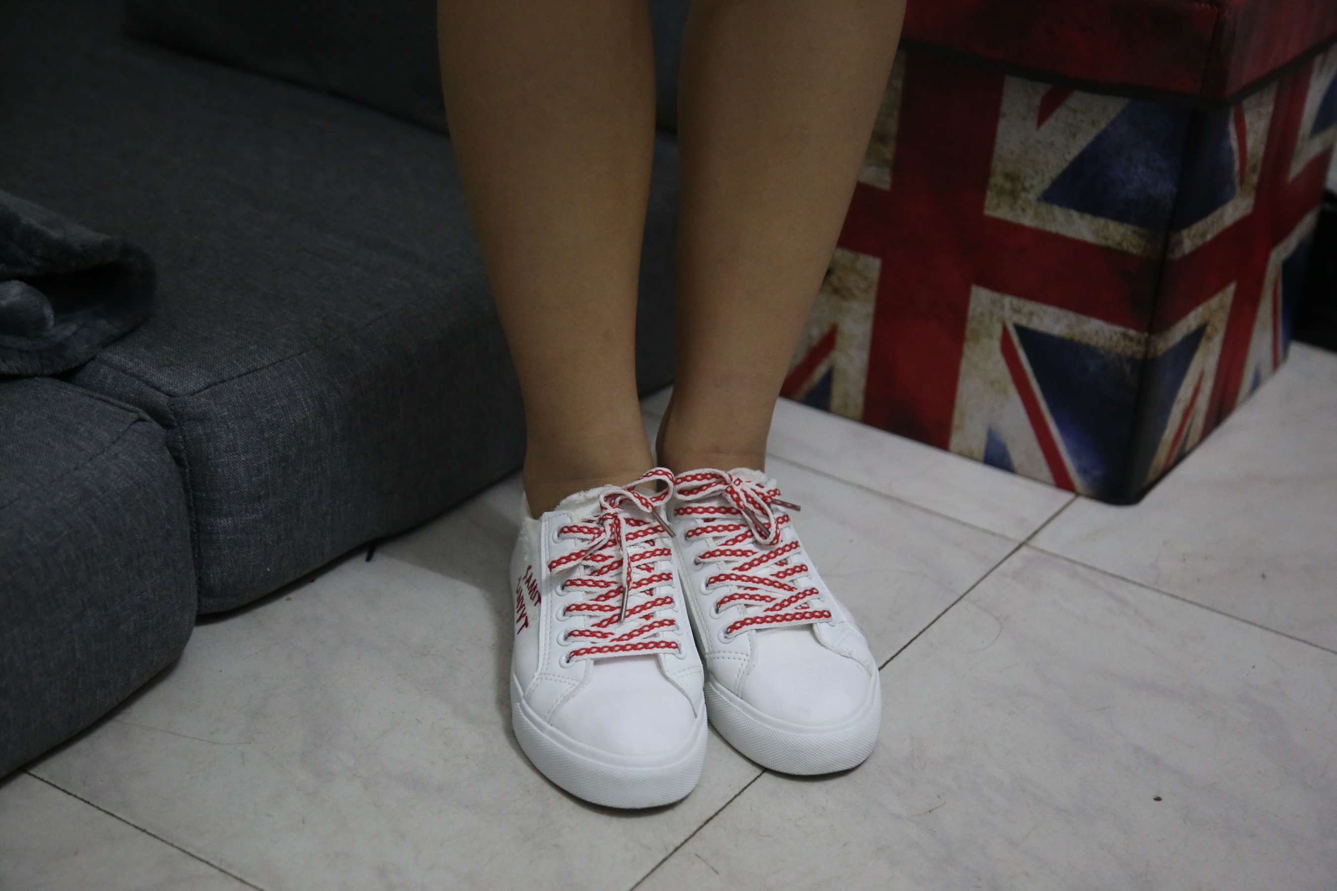 《小姐姐棉袜の船袜脚丫》作品图