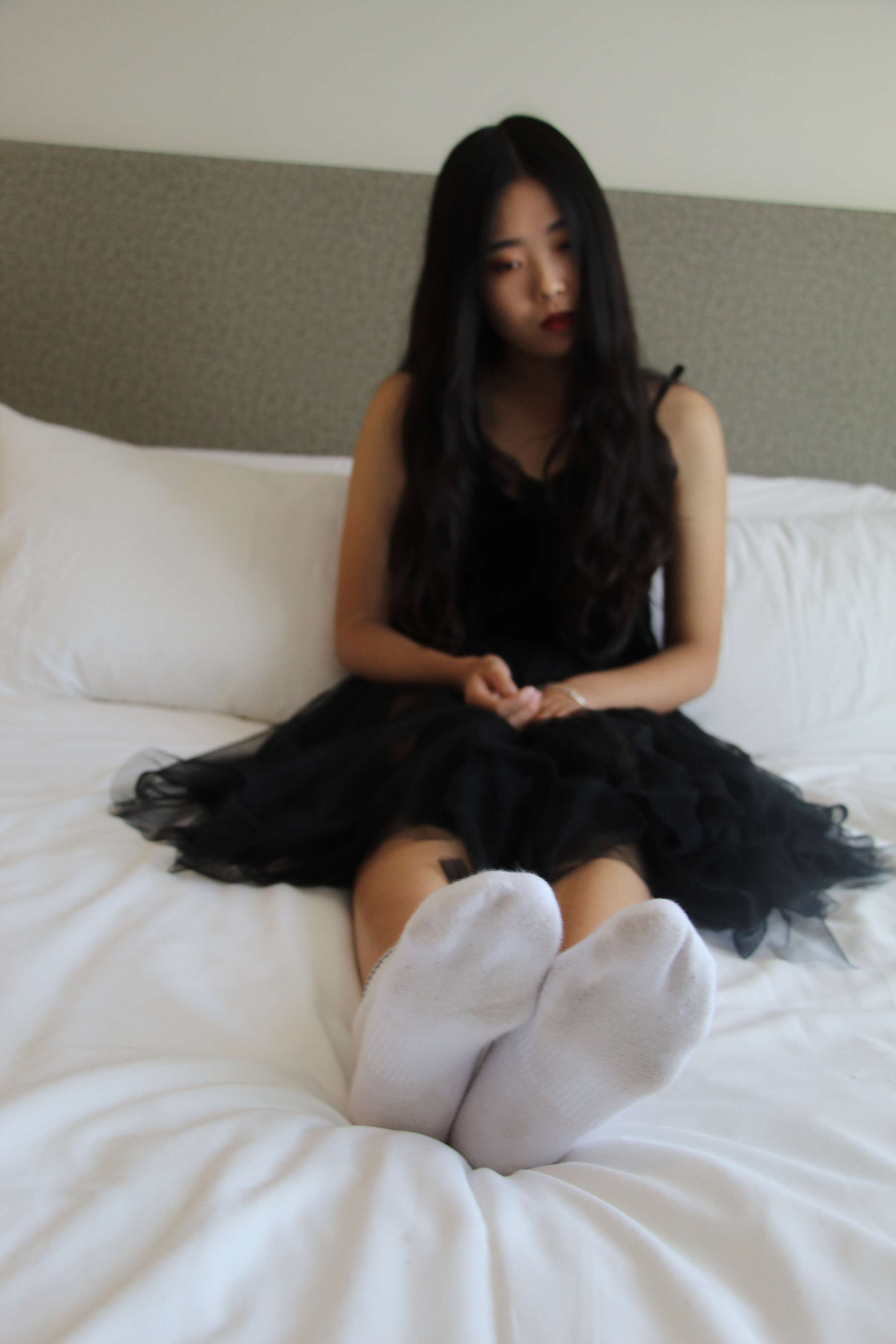 《师姐旅馆白棉袜脚》作品图