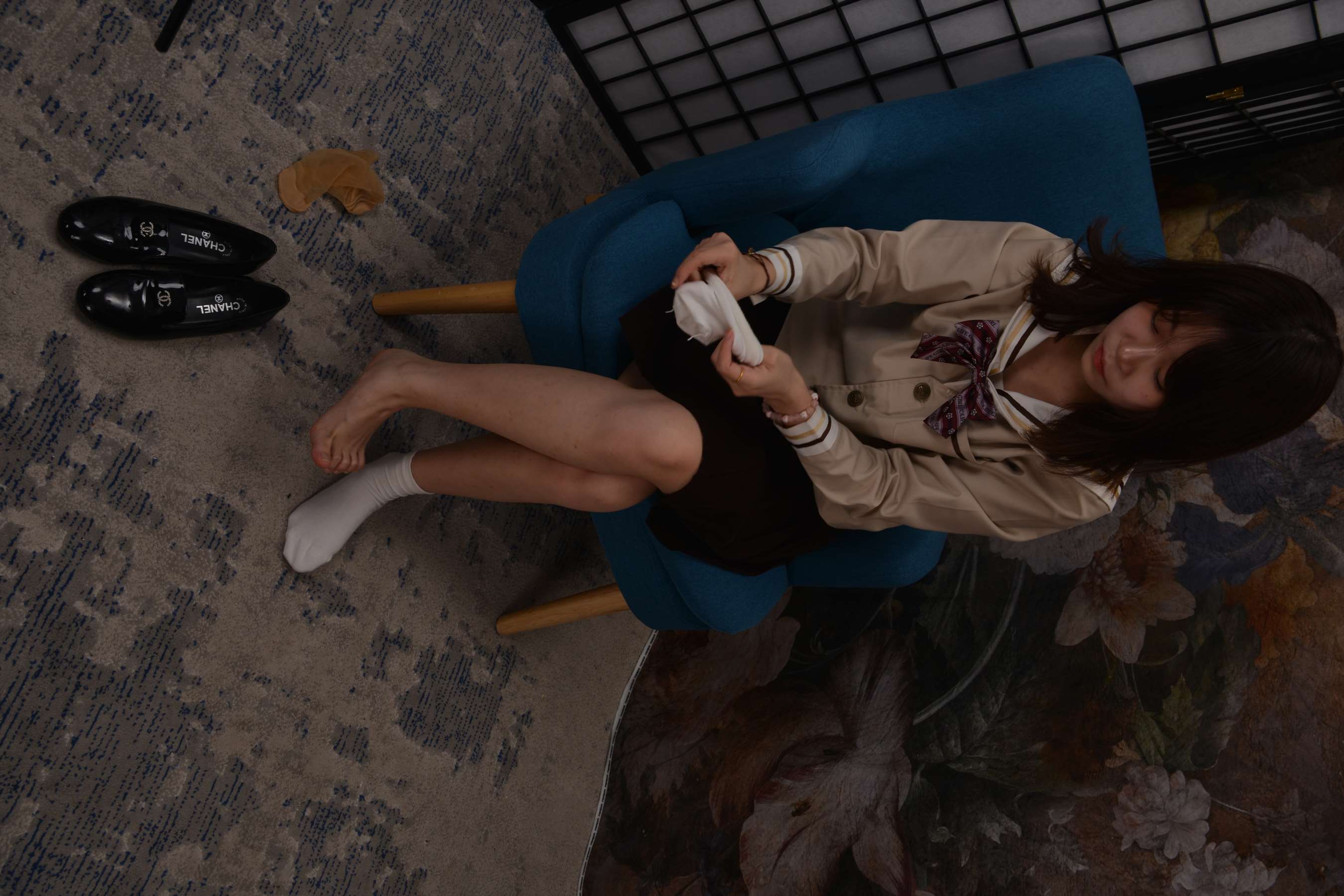 《可爱的小女生冰凌性感的36码小脚丫》作品图