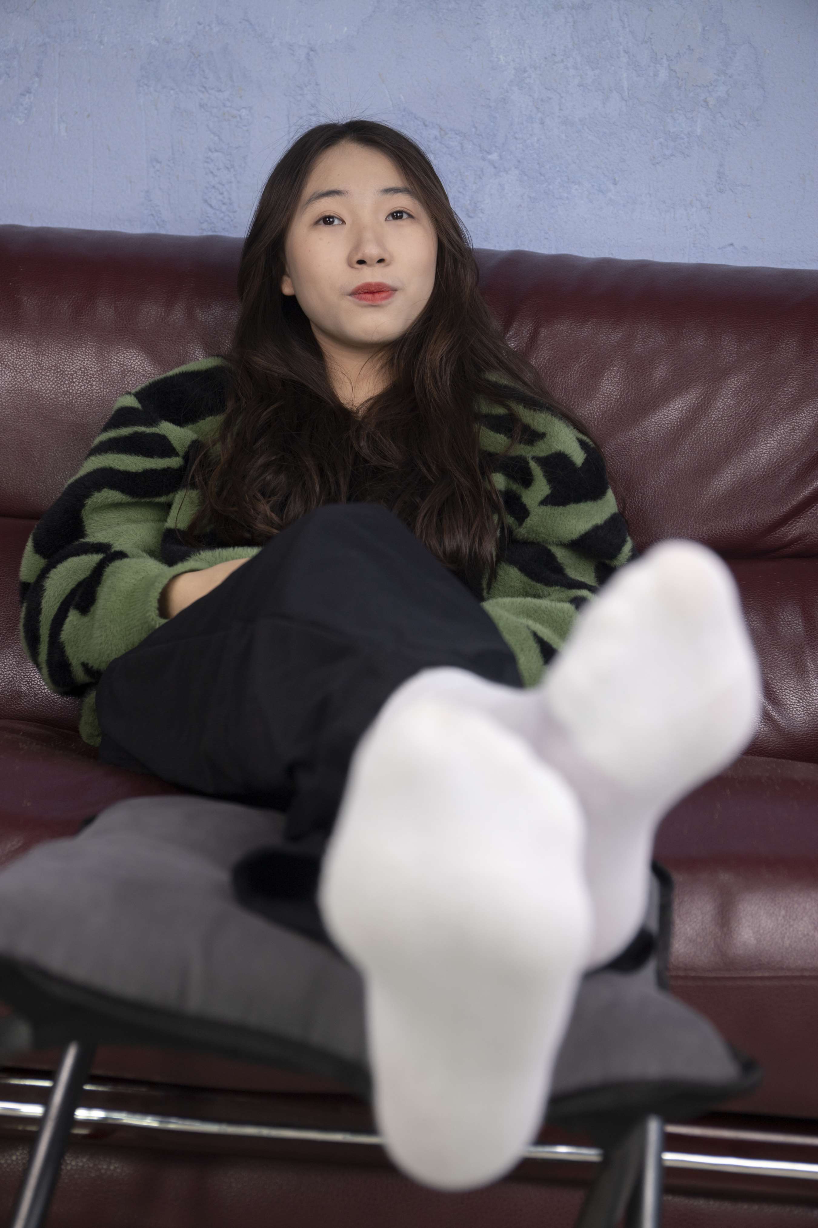 《希希休闲鞋の棉袜脚丫【套图+4K视频】》作品图