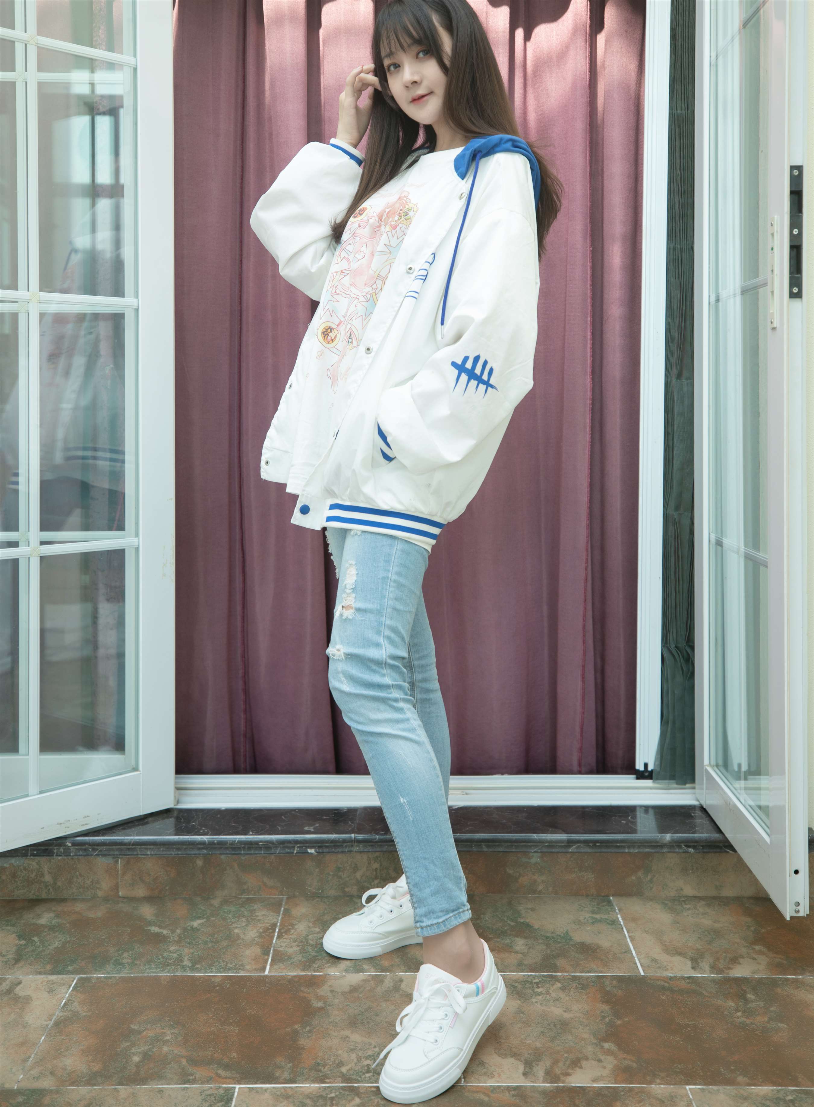 《郭襄 牛仔裤的超美》作品图