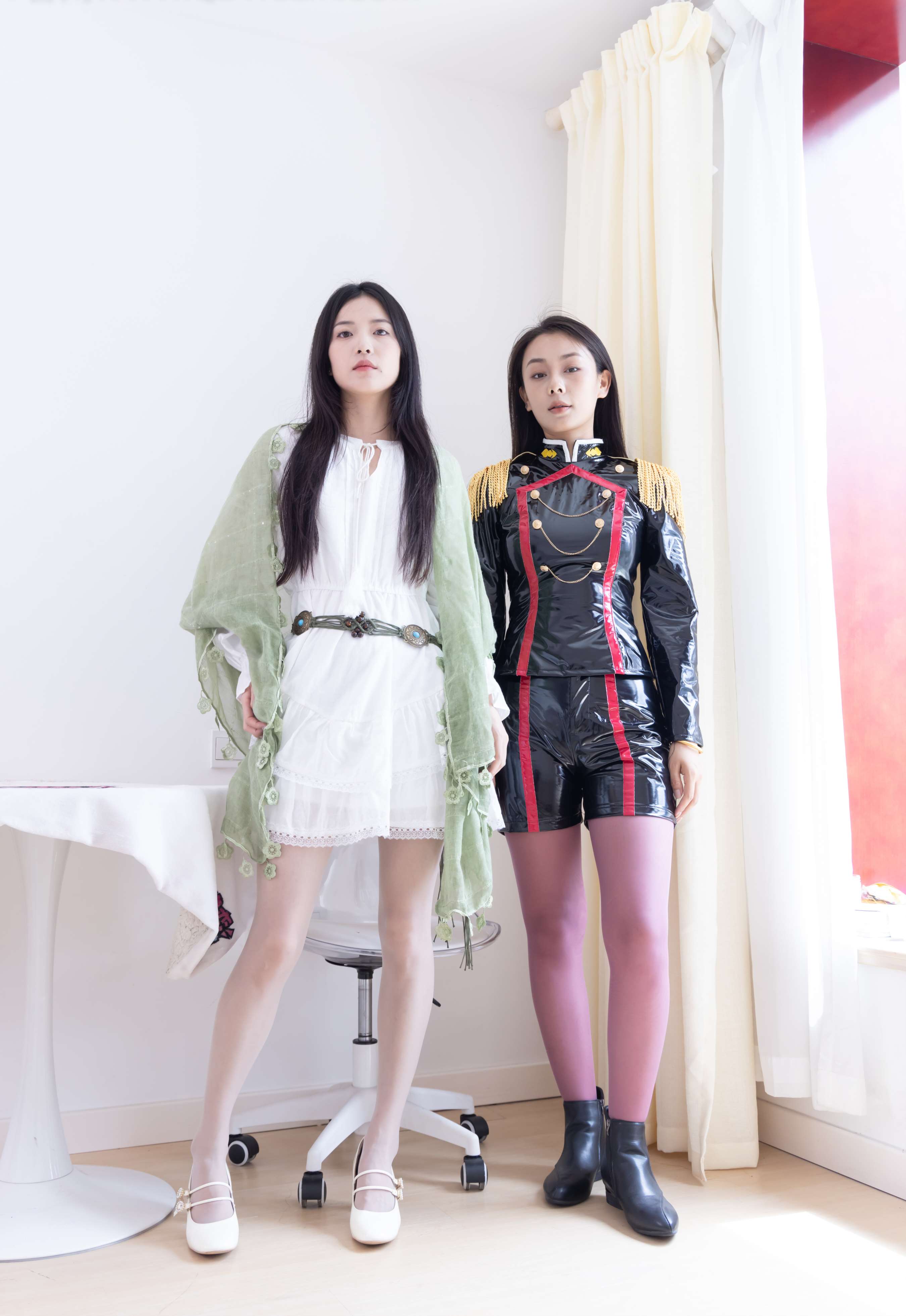 《茯苓&岚岚-丝脚互脚》作品图