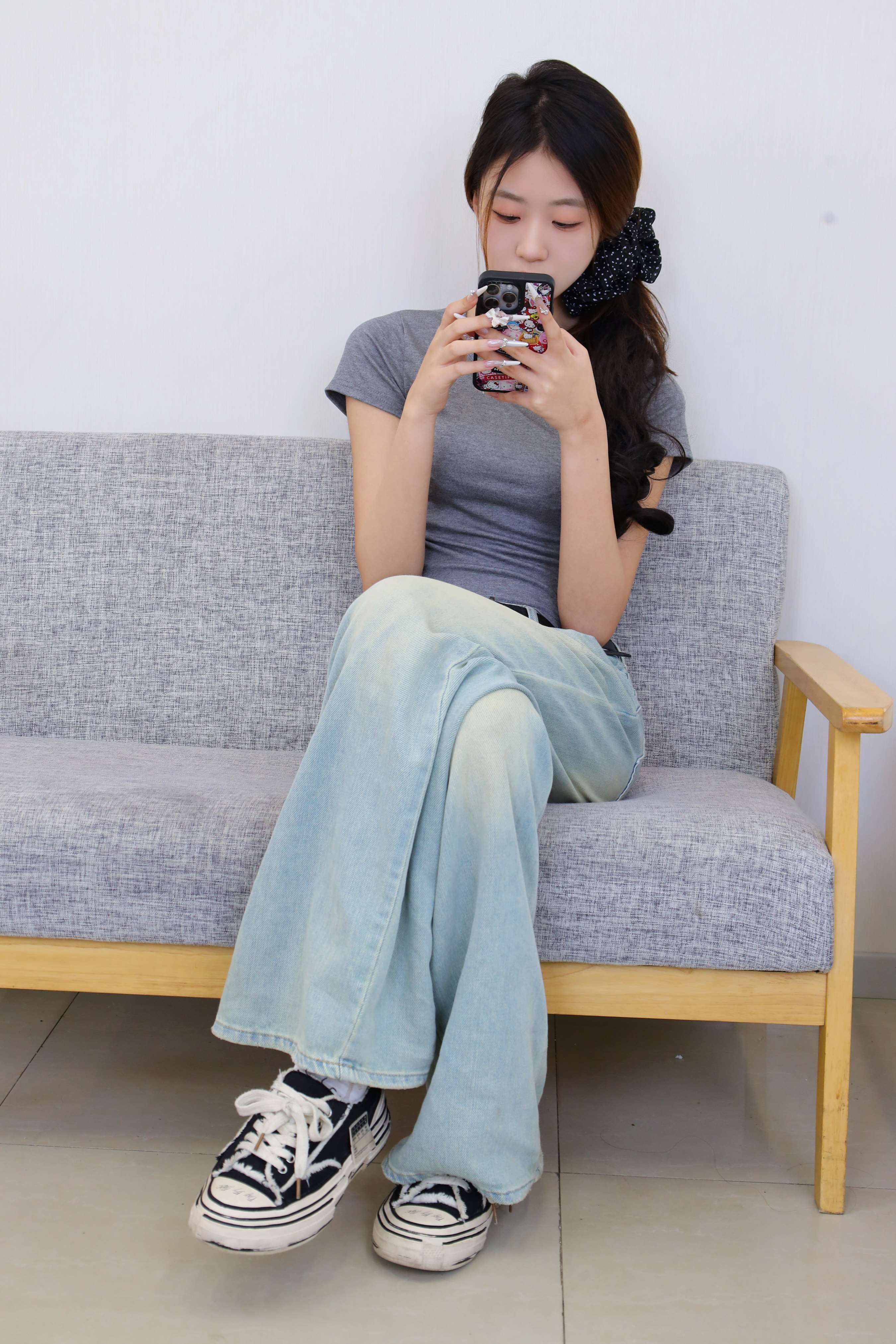 《杉杉 牛仔の棉袜、赤足》作品图