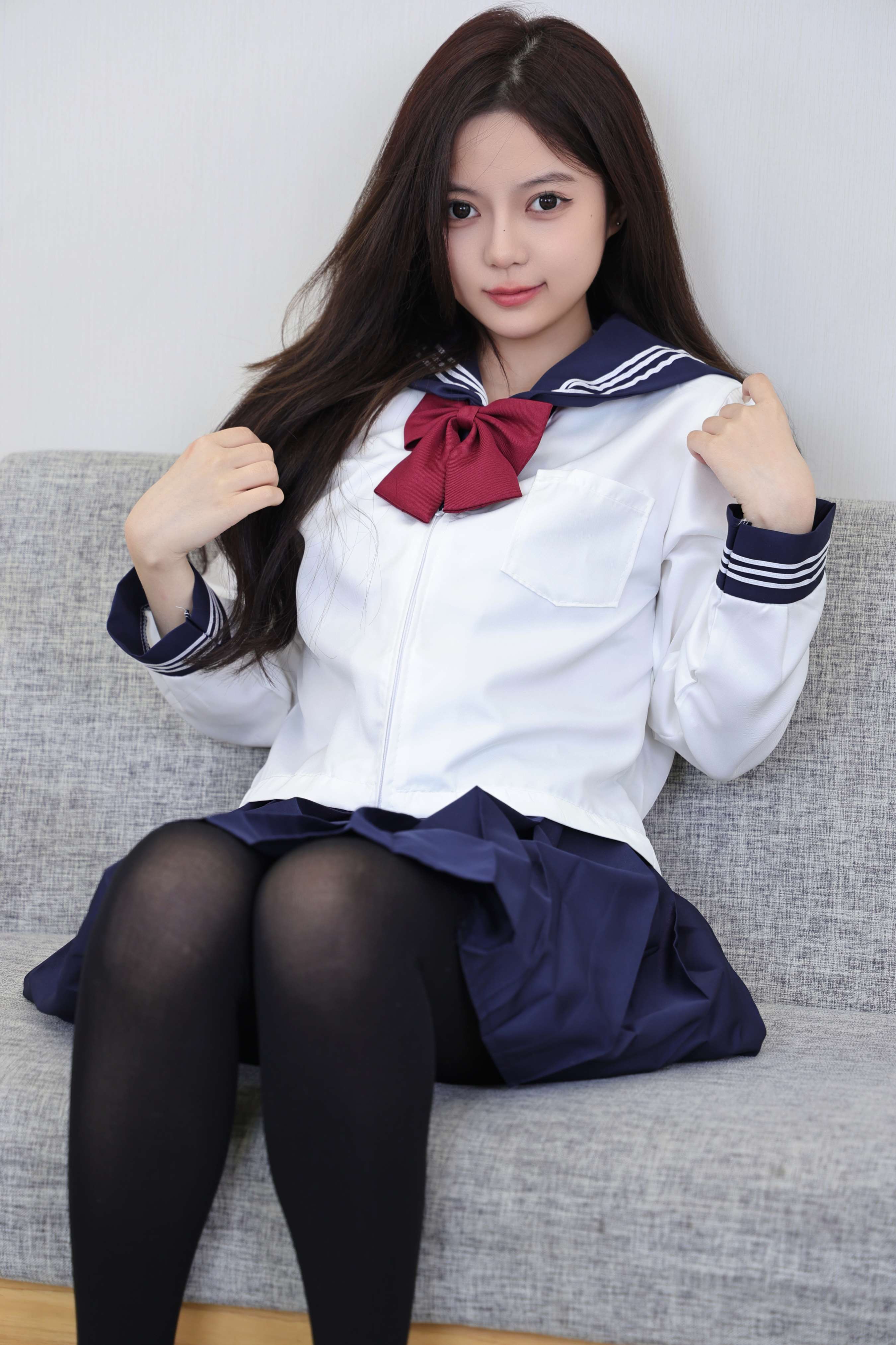 《小P 制服の黑丝足》作品图