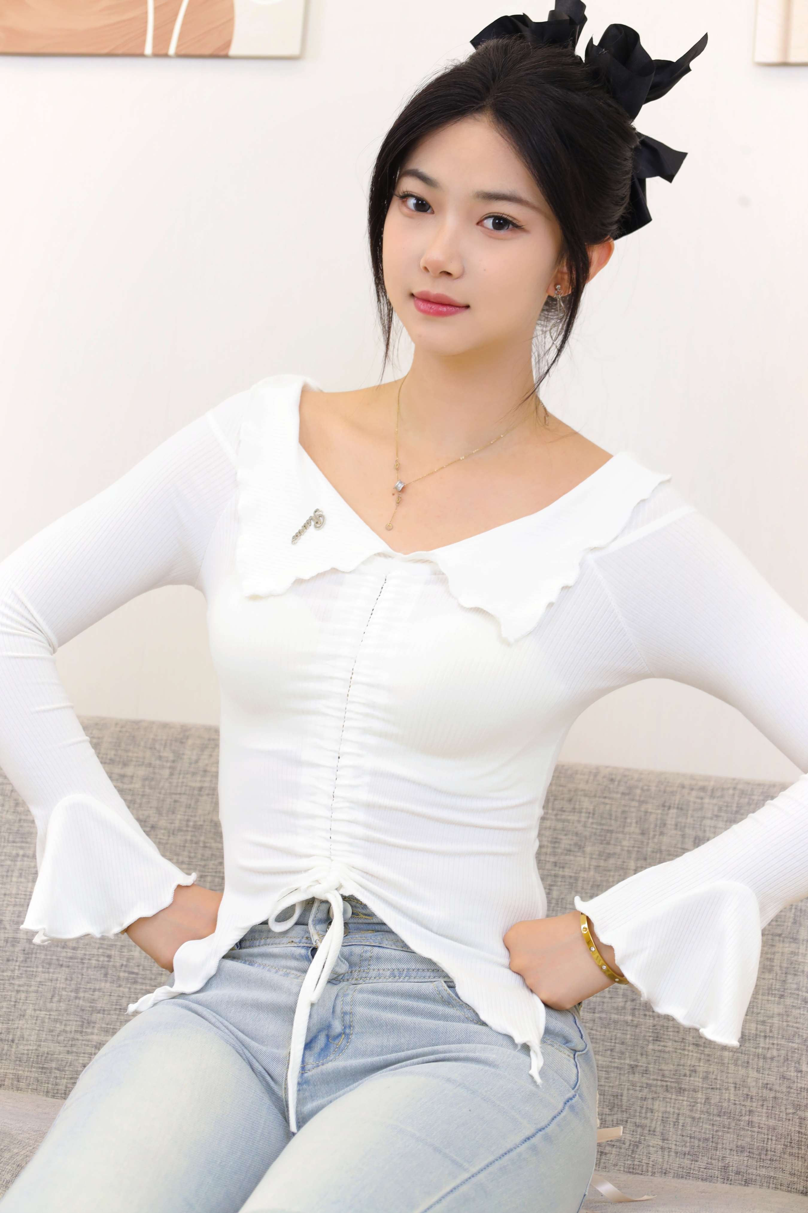 《蔡蔡-牛仔の船袜、赤足》作品图