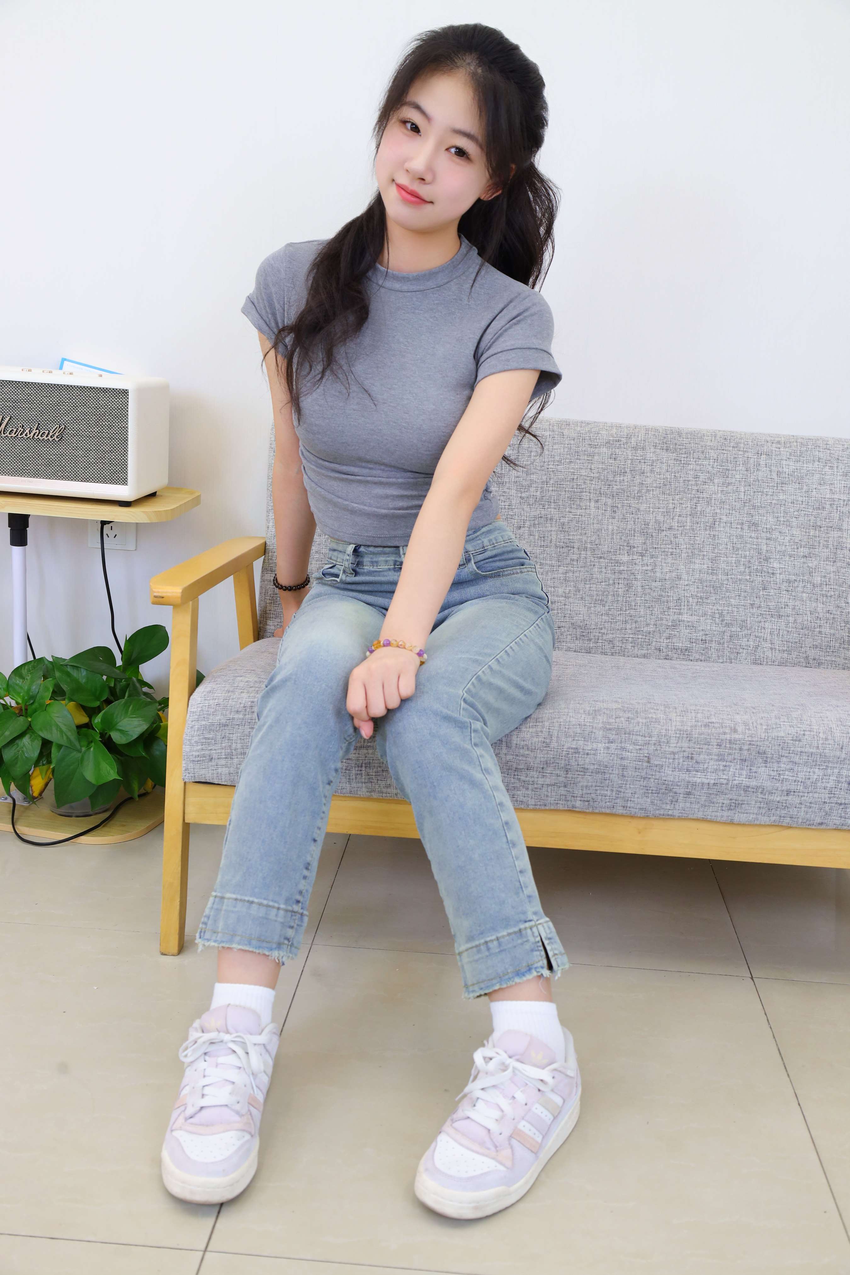 《佳茵 牛仔の丝足》作品图