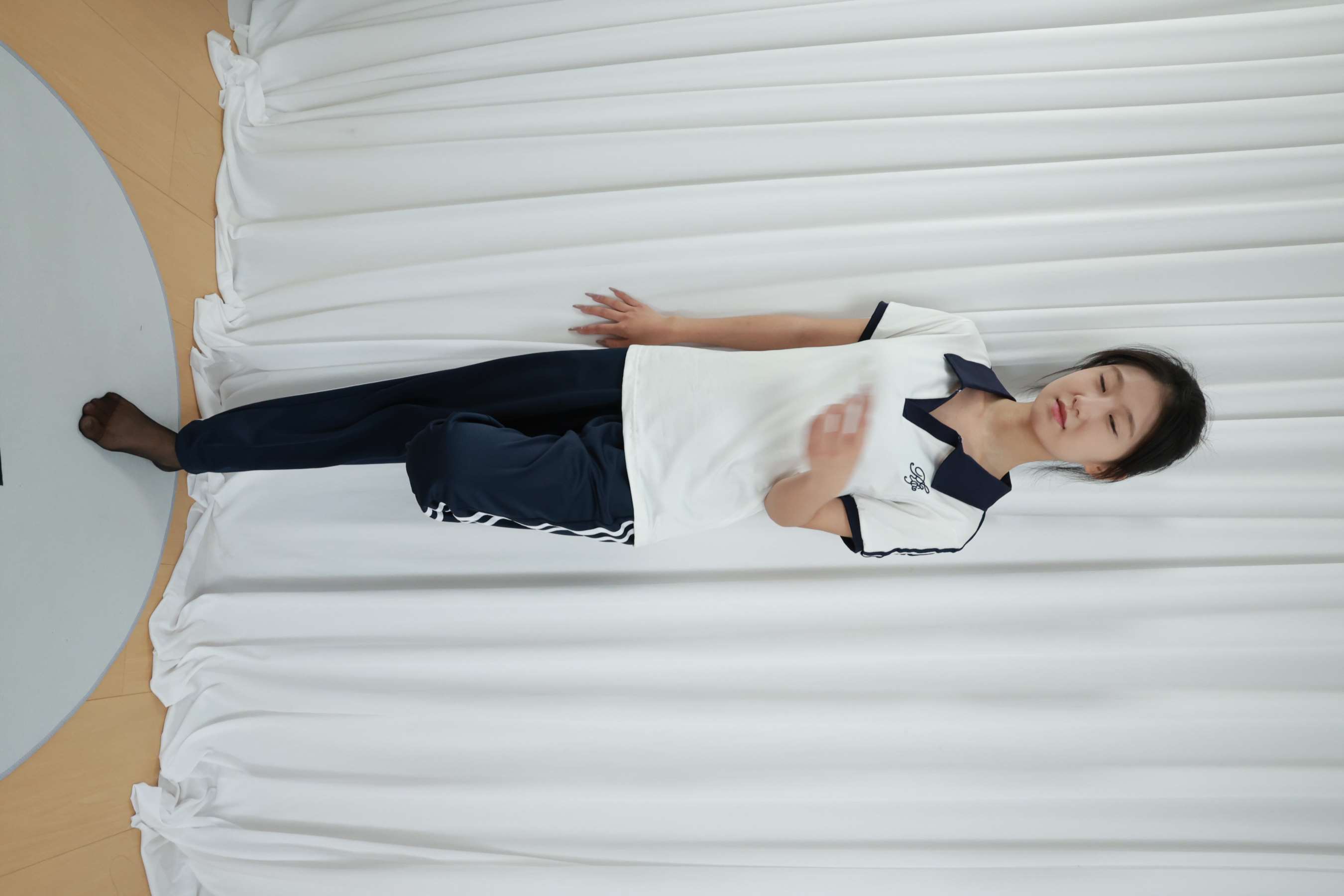 《小涵校服裤里丝》作品图